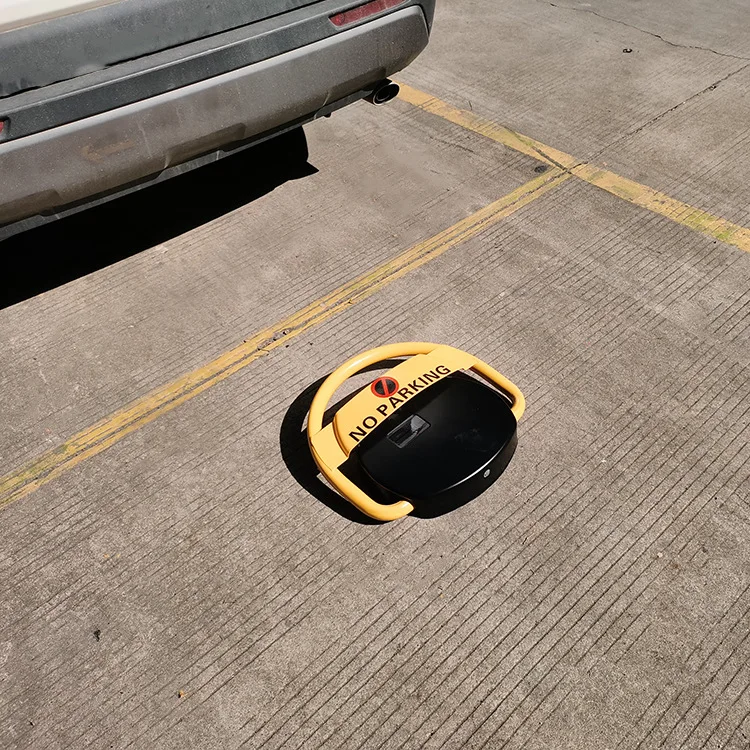 Outdoor Waterproof Private Car Carport Intelligent parking spot barrier Smart Automatic solar Remote control Parking space Lock