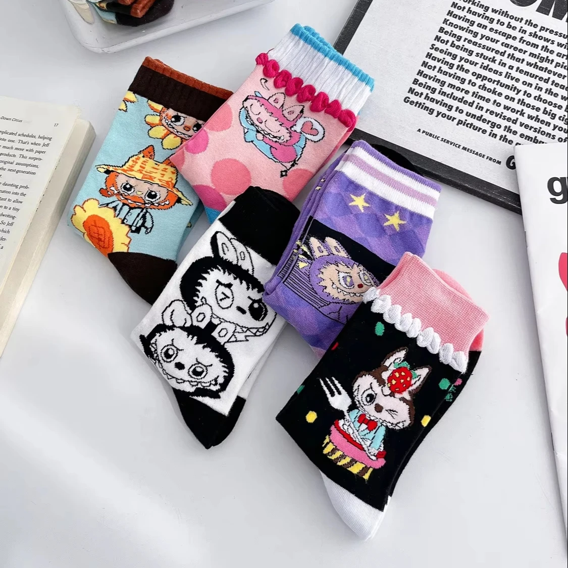 Japanese cartoon Bubble Mart Labubu girl combed cotton midtube stockings anime cartoon Labubu knit stockings