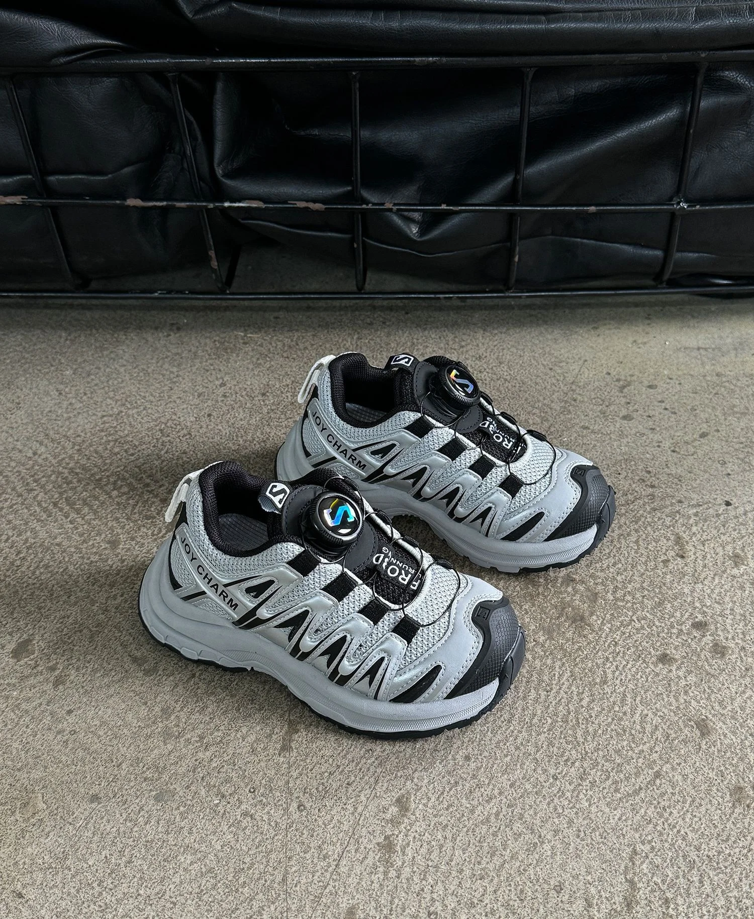 2024 Fall New Kids Sneakers Boys Swivel Mouth Outdoor Hiking Shoes Girls Light Casual Shoes