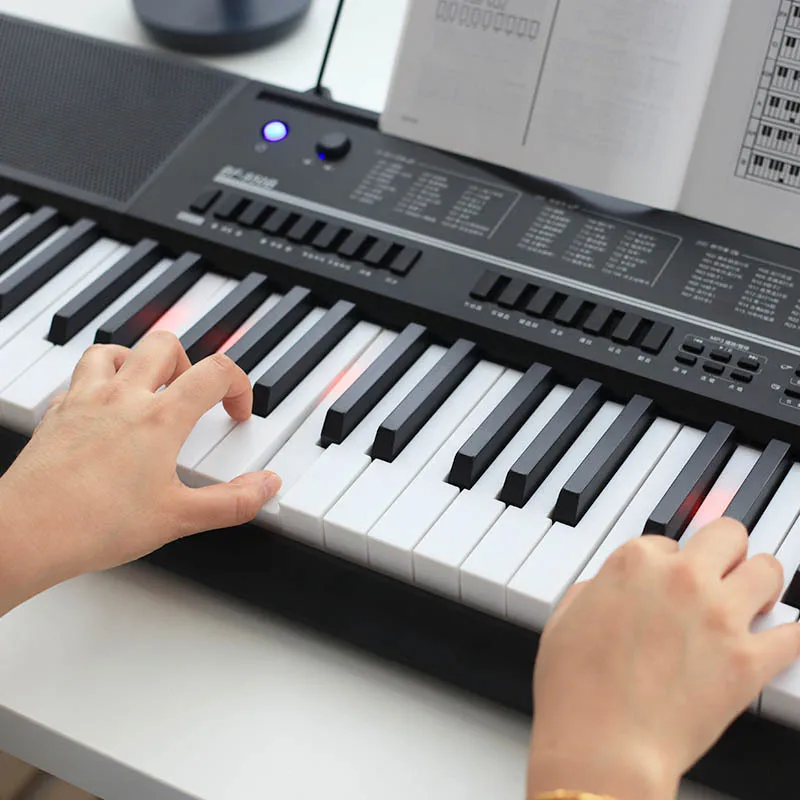 Children Toy 61 Keys electronic keyboard cartoon organ keyboard piano for sale