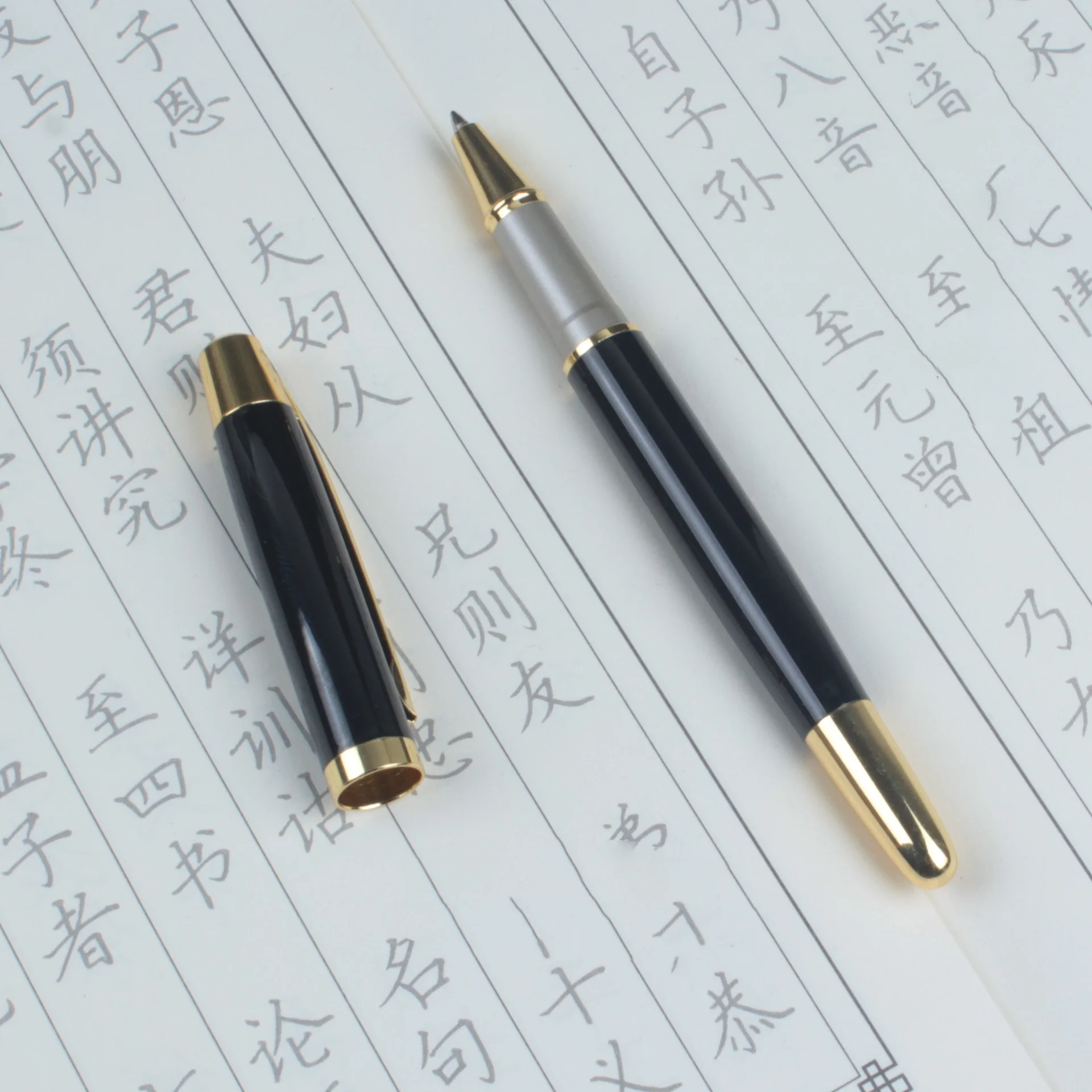 Wholesale Luxury Metal Ink Pens Custom Logo Decorative Fountain Pens Smooth Writing Set for Students