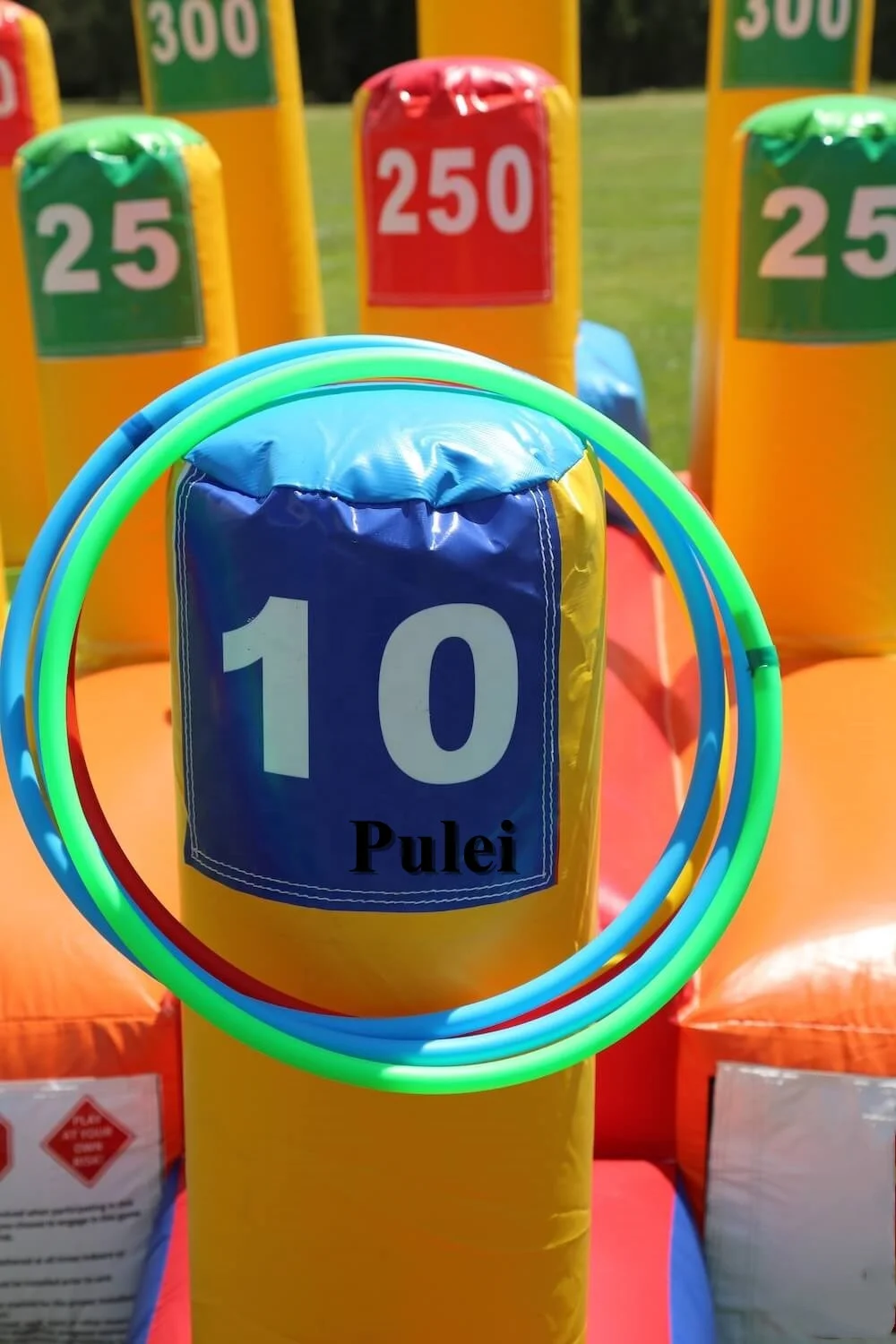 Kids N Adults Outdoor Amusement Throwing Rings Game Inflatable Interactive Game Inflatable Ring Toss Game