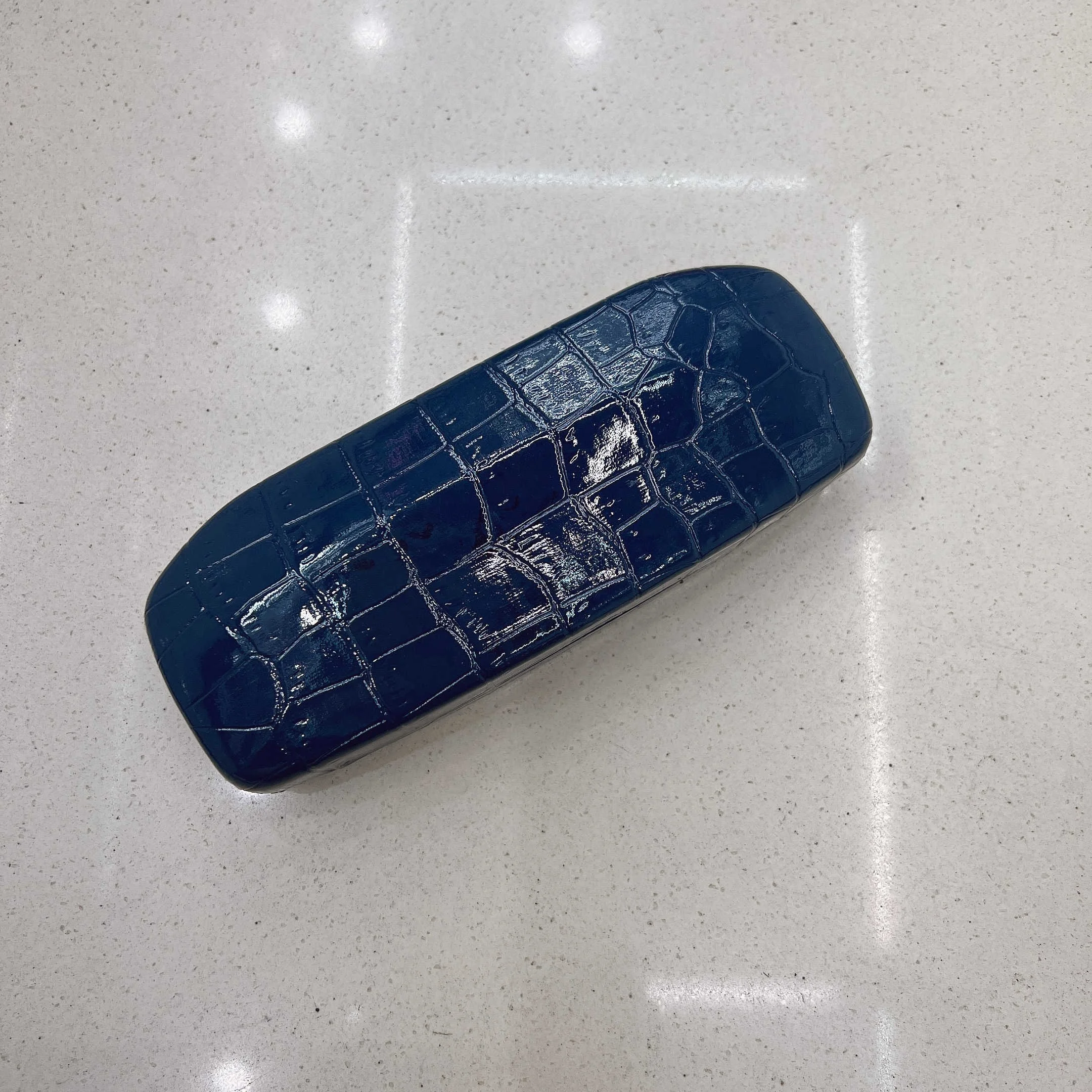 Crocodile fabric trapezoidal fashion eyewear box optical glasses cases