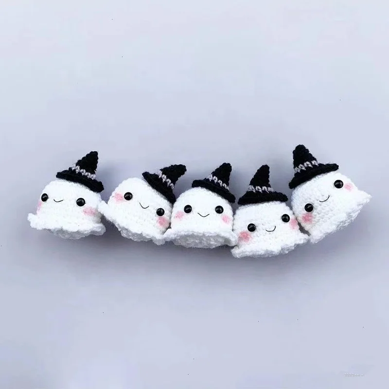 Wholesale Crochet Cotton Halloween Cute Ghost Amigurumi Keychain For Happy Halloween Ghosts Doll