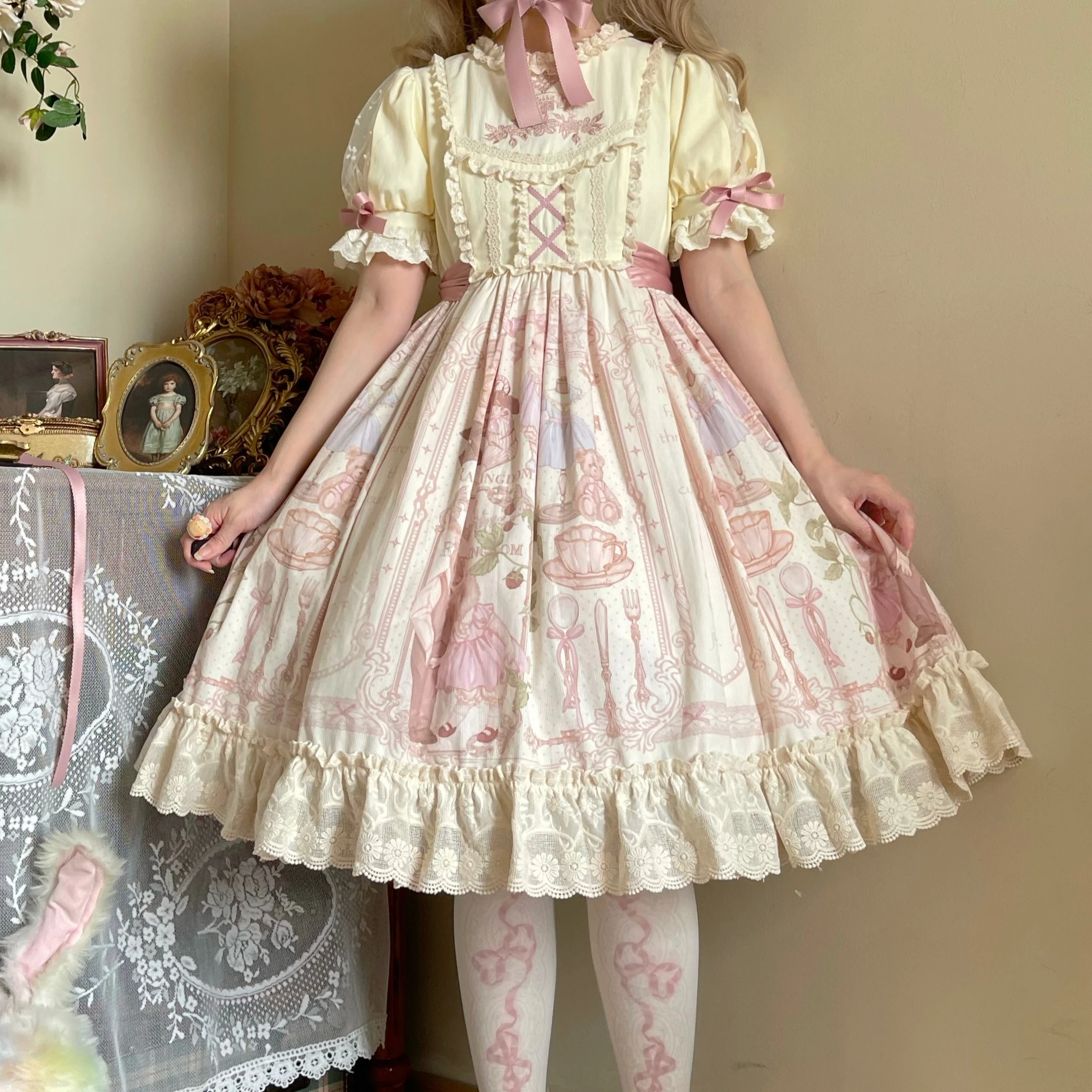 Hot selling brand sweet swing lolita girl costumes dresses anime cosplay gothic girls clothing lolita