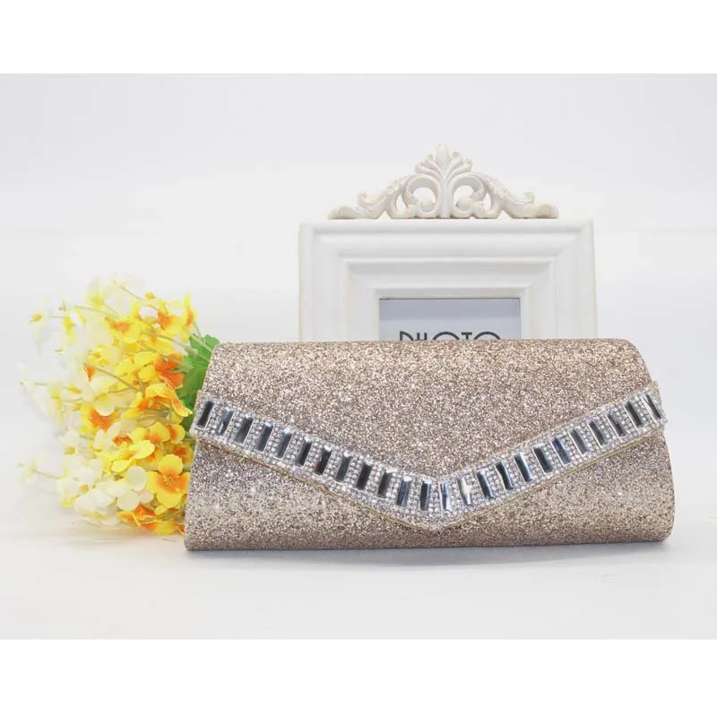 2022  New Ladies Clutch Bag Flashing Water Crystal European And American Dinner Evening Bag