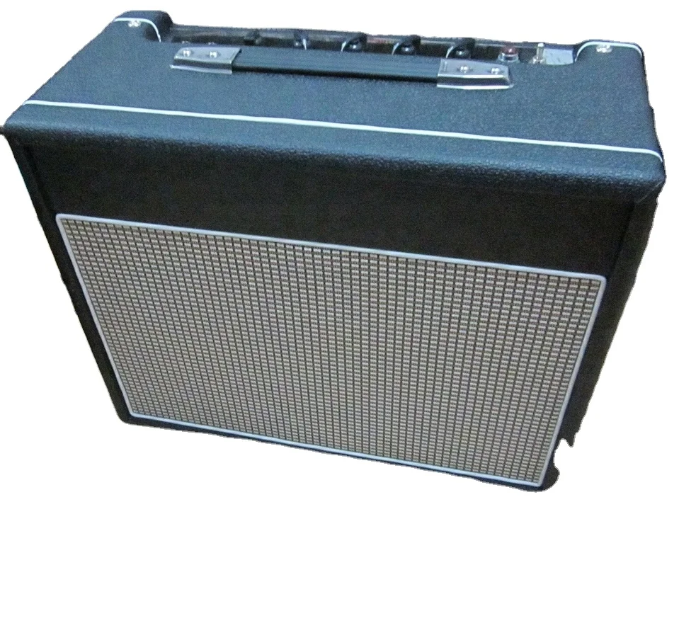 Усилитель для электрогитары на все трубы 15 Вт