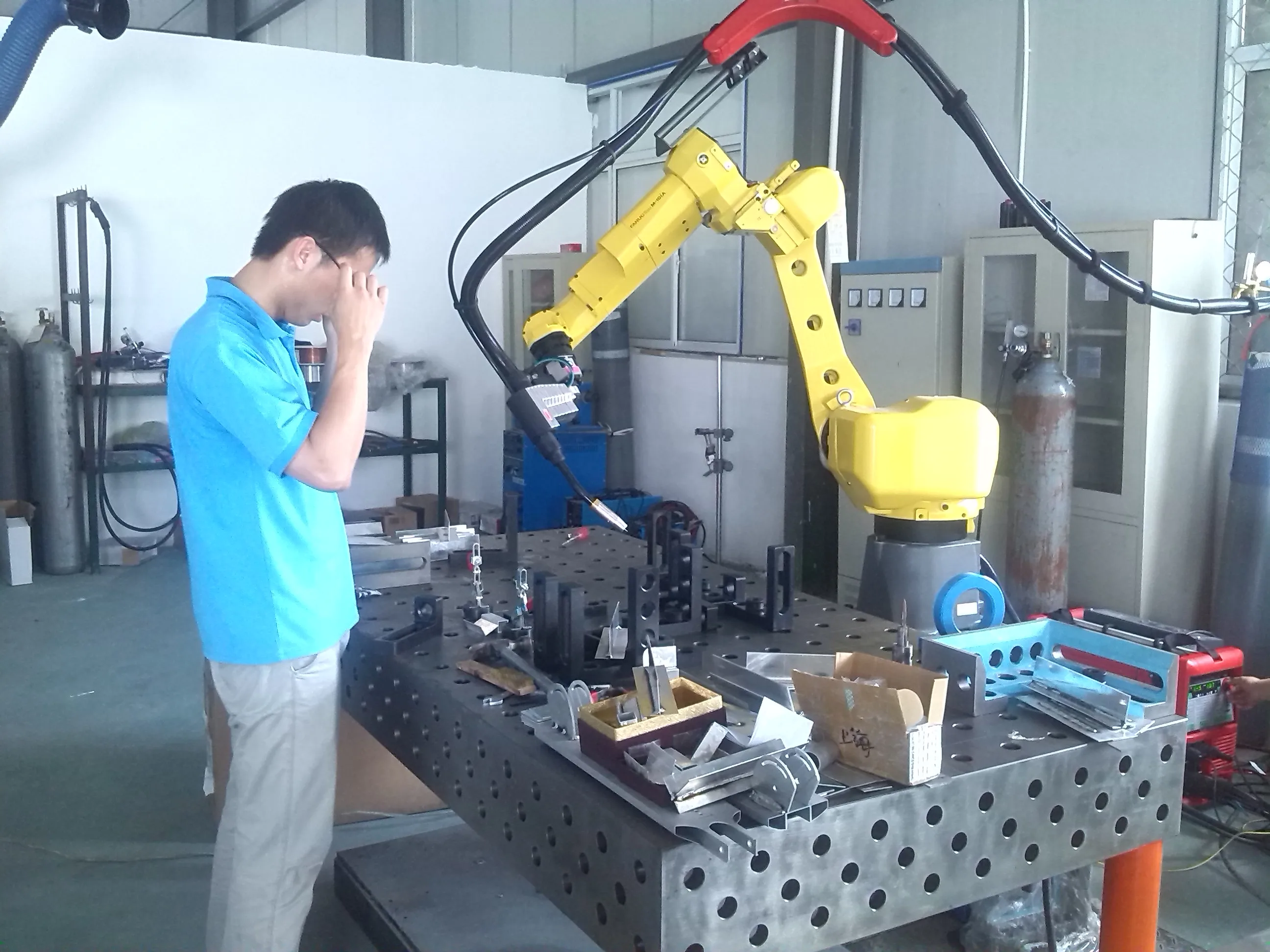 Система фиксации с аксессуарами, рабочий стол, сварочный стол 3d