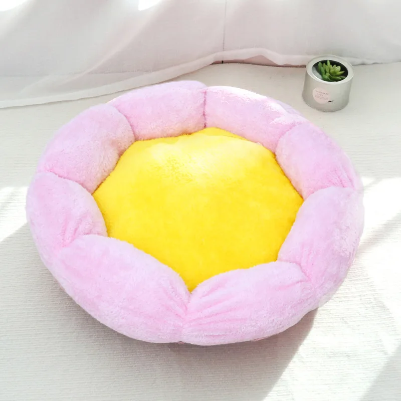 Flower Petal Puppy Bed Soft Stuffed Pet Thickened Pad Sleeping Nest Winter Animal Warm Kennel Pet Sofa