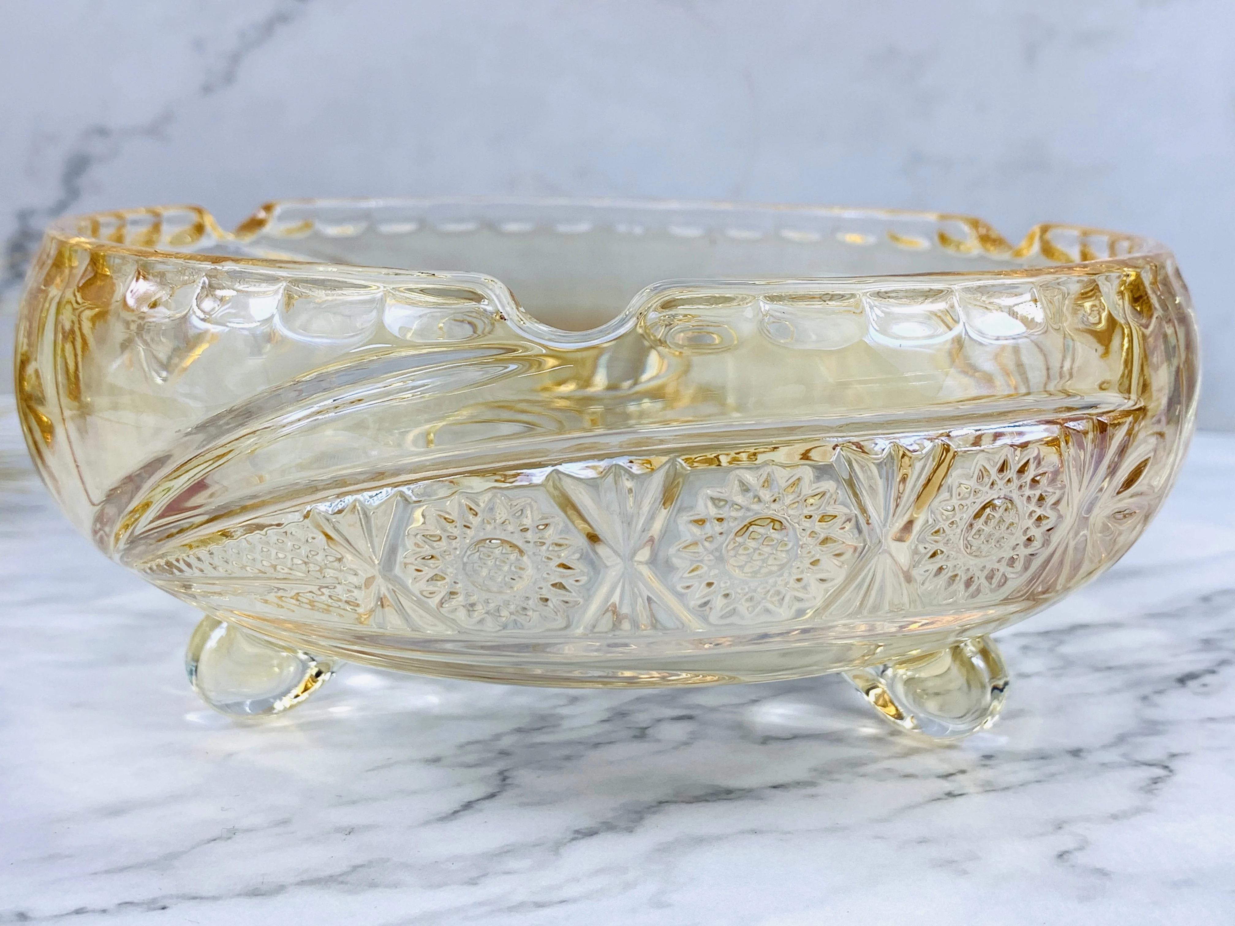 Wholesale Luxury Plated Glass Ashtray Decorative Custom Ashtray with Foot