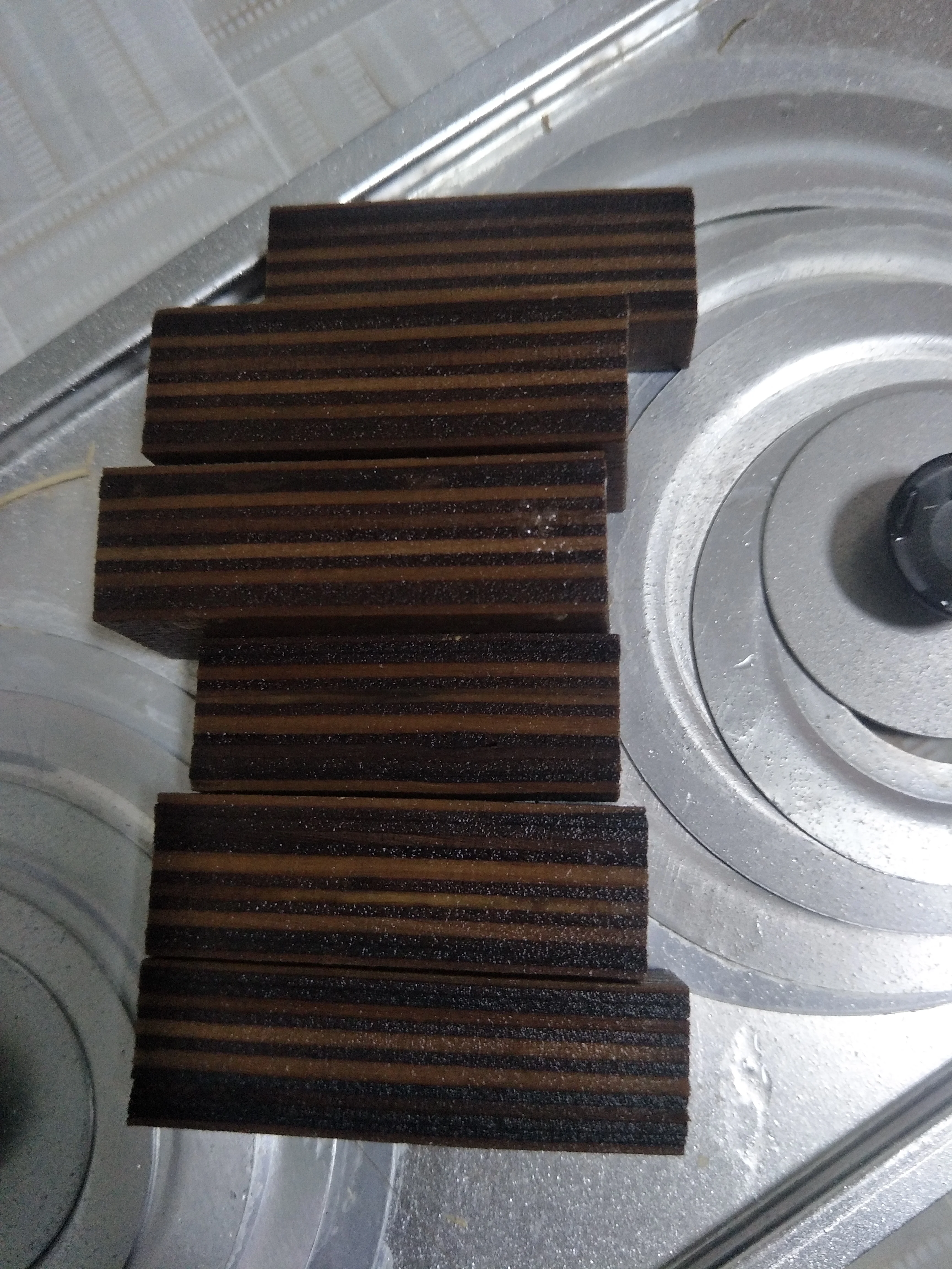 Edlon F17 AUSTRALIAN standard water proof grade waterproof Phenolic 6669 film faced plywood