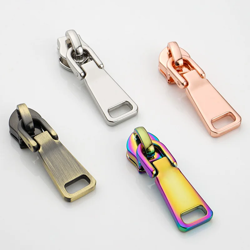 Fashion Design Custom Metal #3 5 Zipper Sliders Gold Zip Pull Luxury Custom Logo Metal Zipper Puller Bag Customized Zipper Pulls