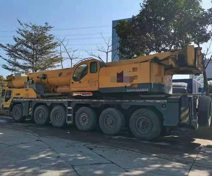 Сделано в Китае, б/у XC мг автокран 200Ton 2011 Подержанный Автокран