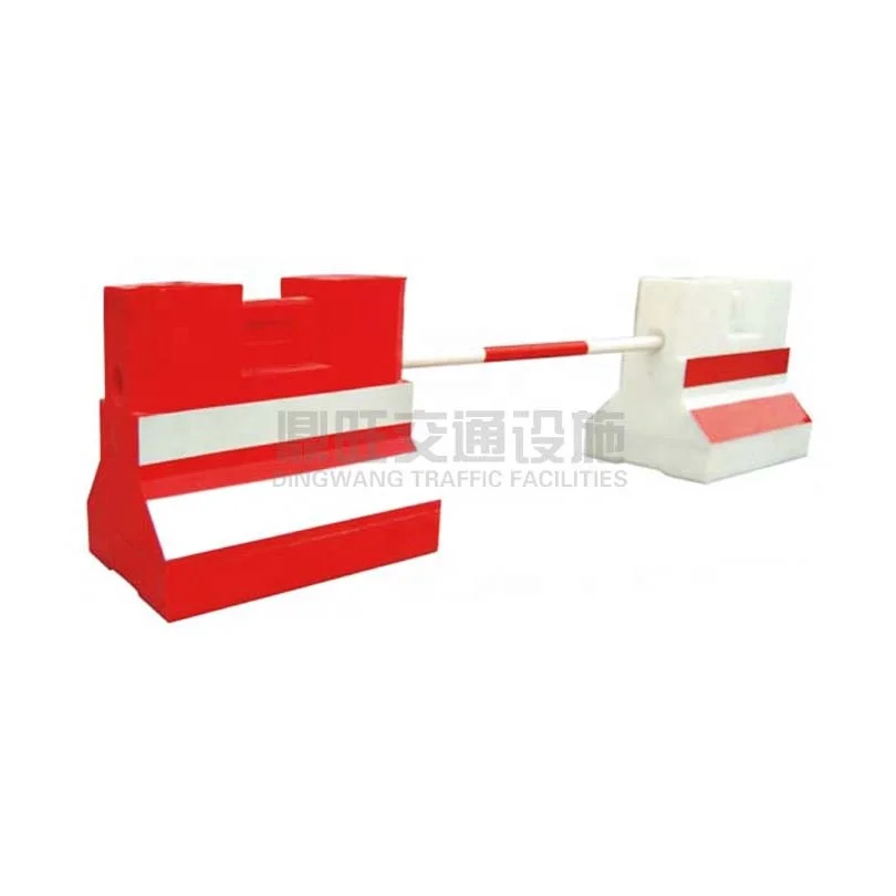 China Hot Sale  Water Filled Traffic Barrier Plastic Barrier