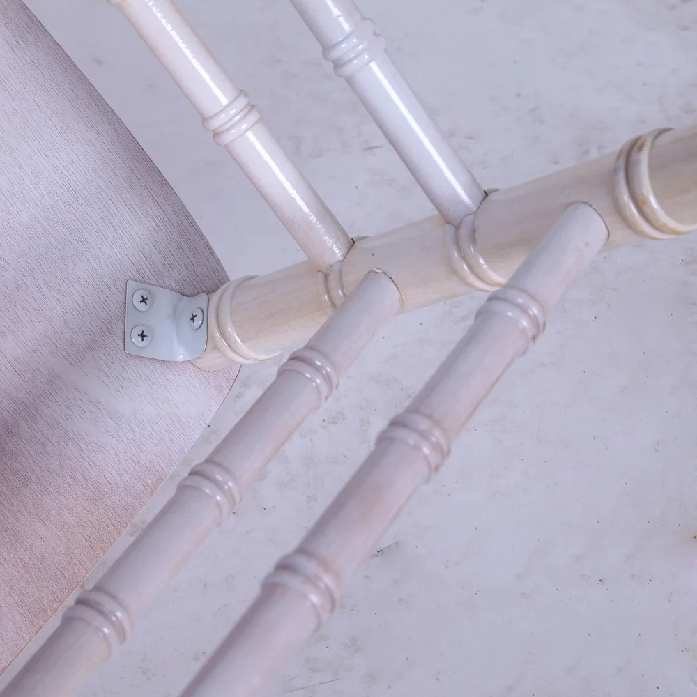 2024 China Manufacturer Factory Supply Hot Sale Wood chiavari Tiffany Stackable Dining Chair Decorative