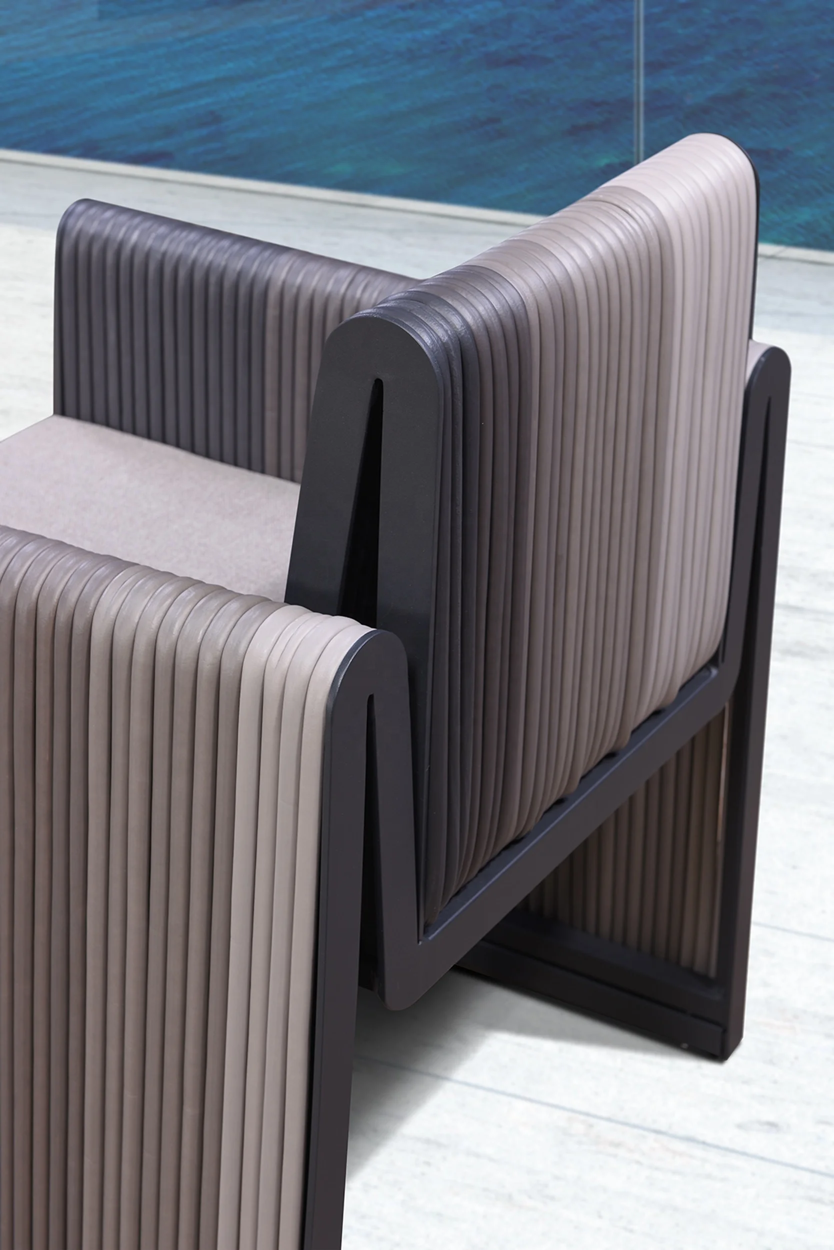 Hot Selling Product Aluminum Waterproof Fabric Garden Furniture Sets Outdoor Dining Restaurant Chairs And Tables
