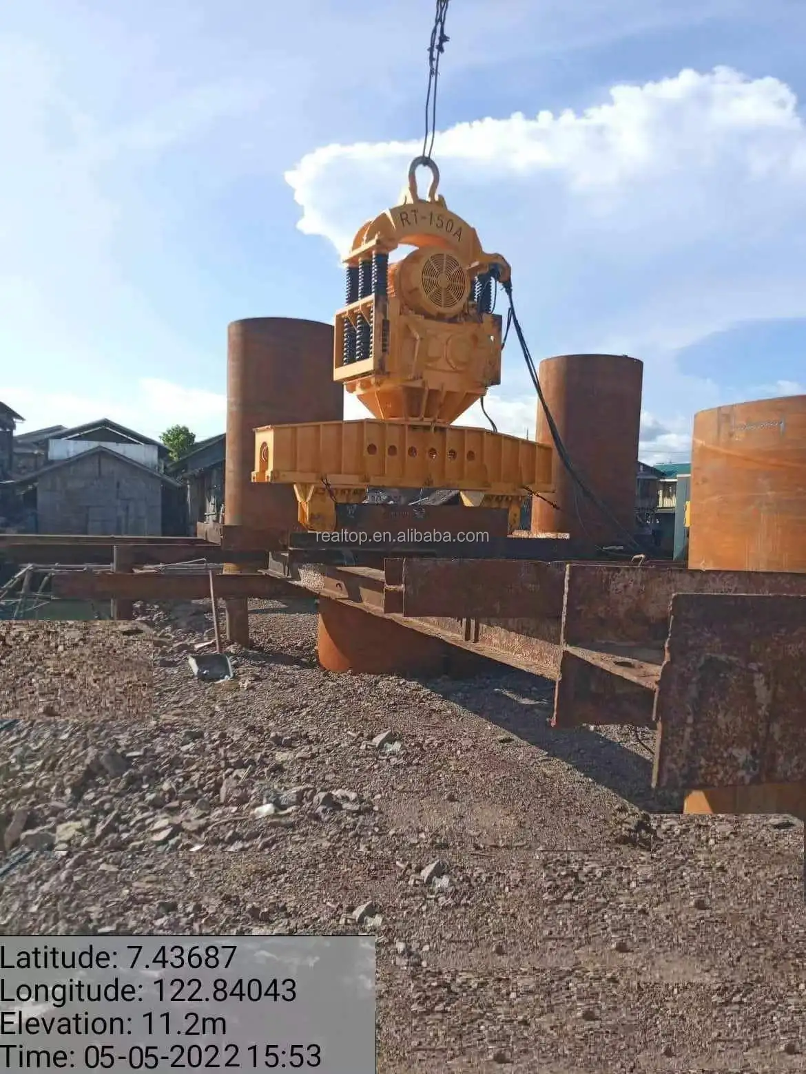 Crane Type Electric Vibro Hammer Pile Driving