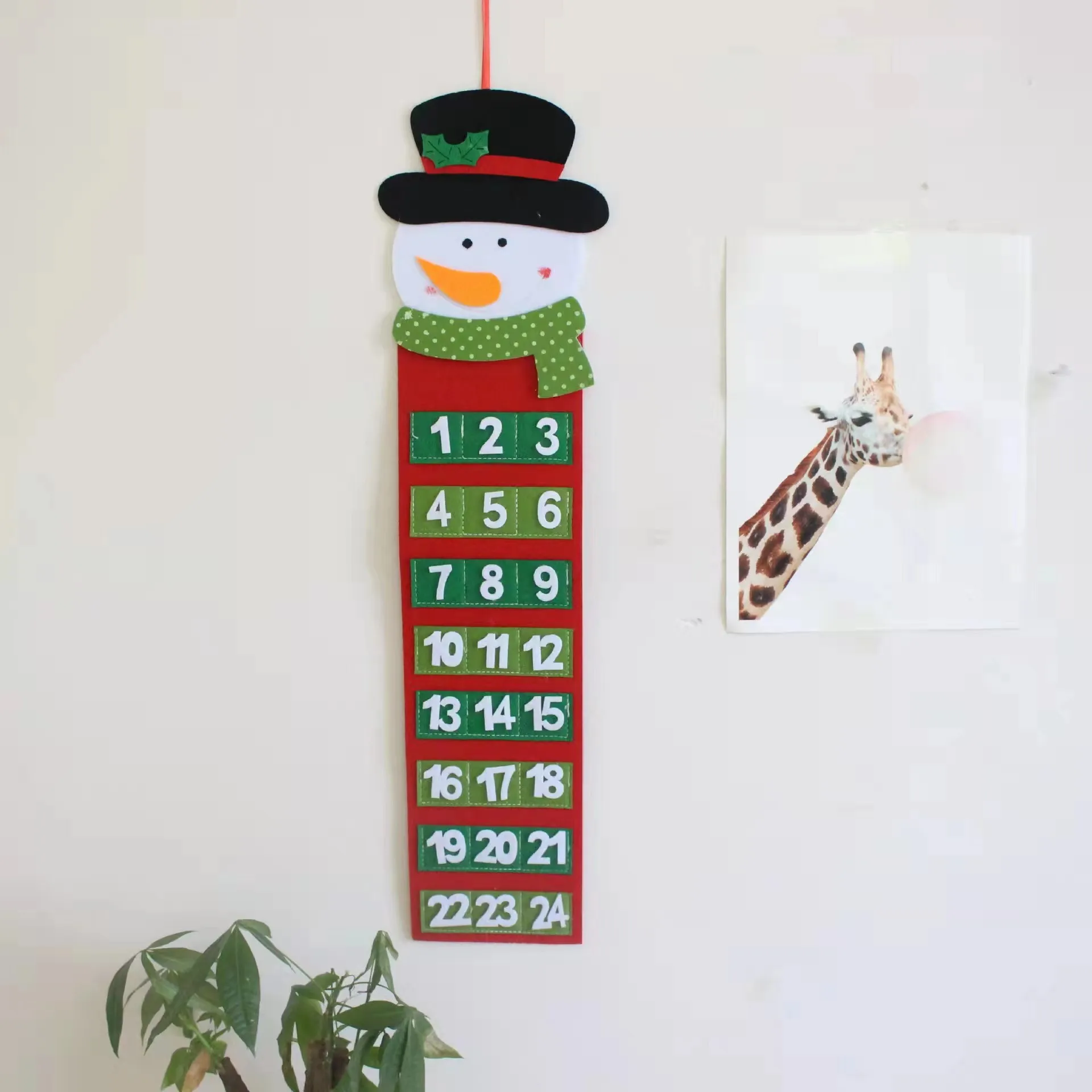 New felt Christmas countdown calendar non-woven Christmas pendants decorate the Christmas calendar
