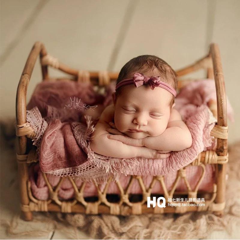
Vintage newborn photo basket Rattan Children Baby newborn photography props bed baby photoshoot bamboo basket 