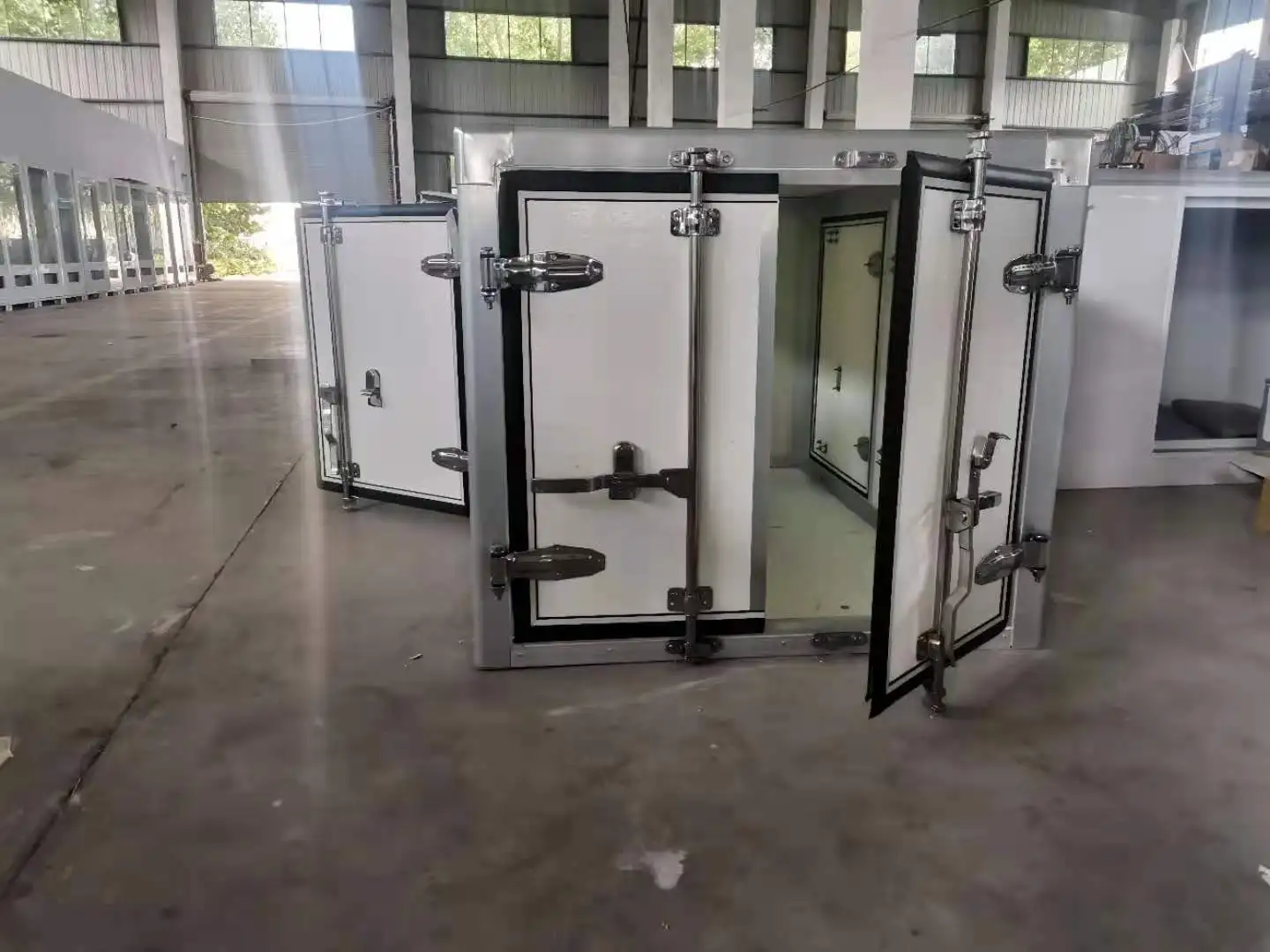 CKD Flat Rack PP Honey Comb Plate Truck Body Dry Cargo Box For Truck and Van