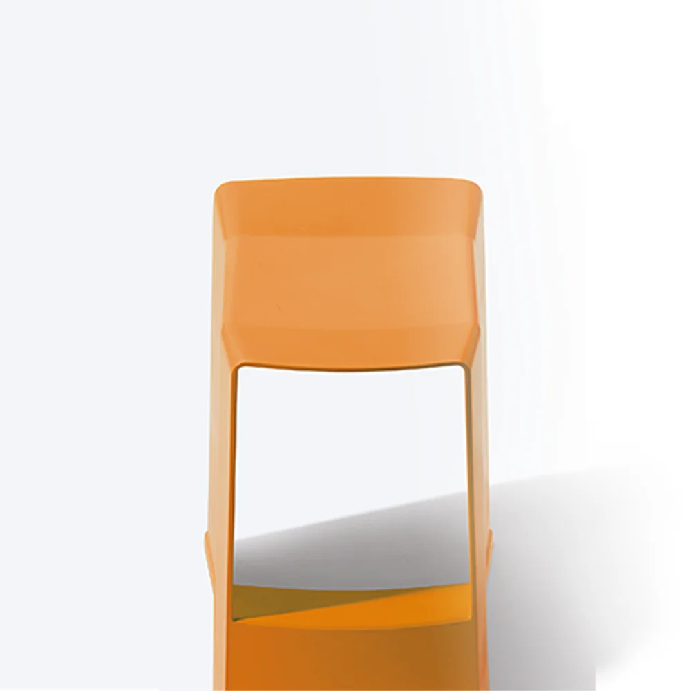 Unique Design Modern Industry Style Monoblock High Chair Bar Stool With Low Back
