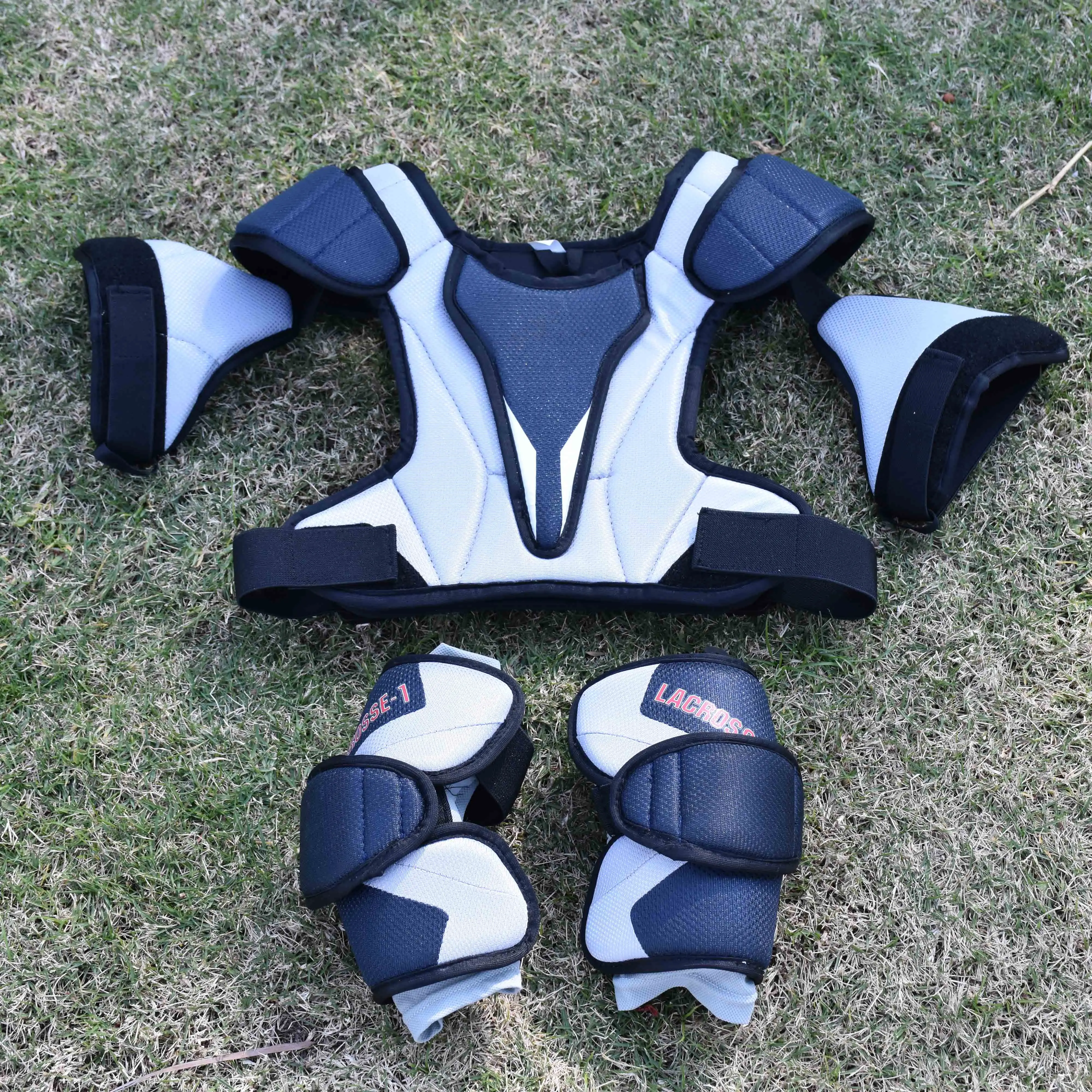 Youth Lacrosse Shoulder Pads with Padded Neck Liner, Lacrosse Chest Pads Youth
