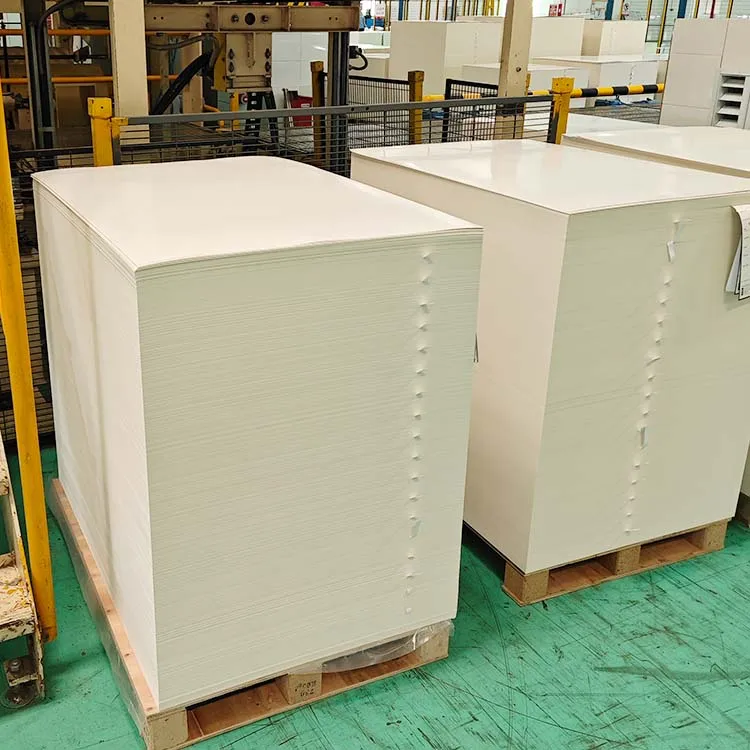 Eco PE Coated Paper sheet For Environmentally Responsible And Green Businesses