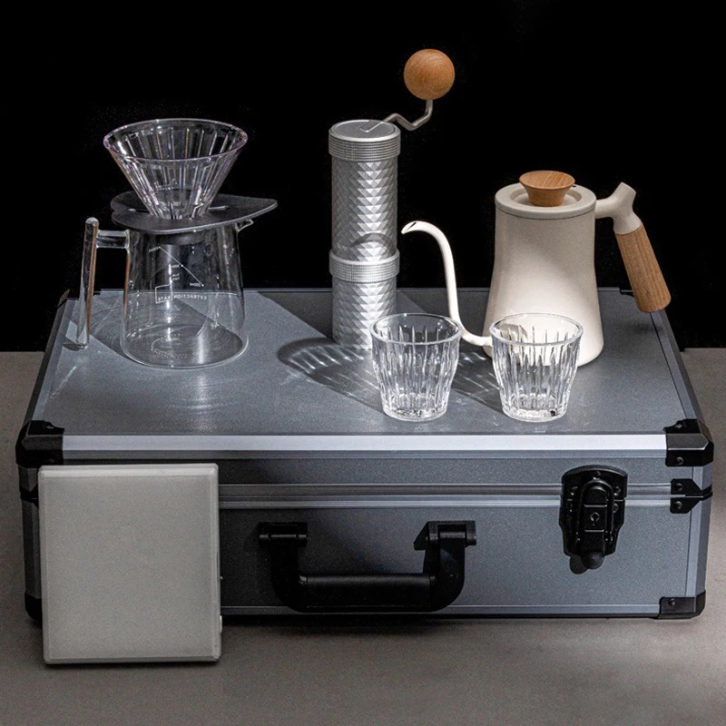Custom Outdoor 9 Pieces Premium Travel Case Arabic v 60 Set Coffee Travel Set with Hand Drip Coffee Set