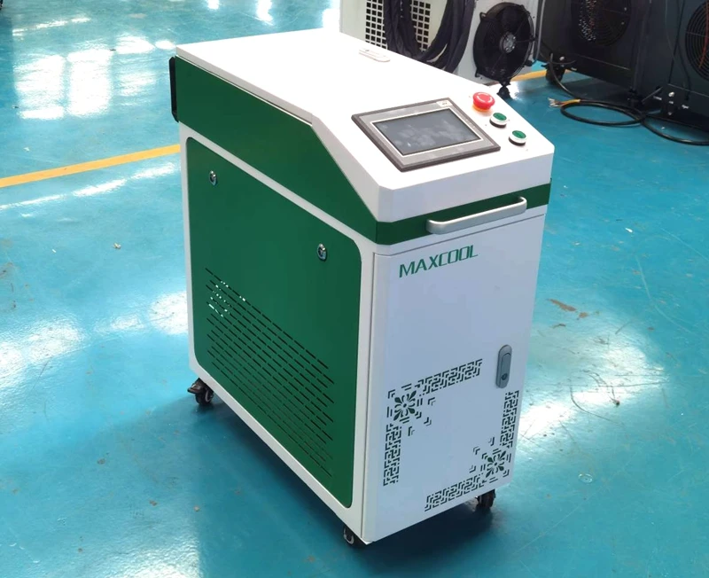 Handheld 100W 200W 300W 500 Watt Laser Cleaner Mopa Pulse Fiber Laser Cleaning Machine For Wood Varnish Laser Rust Removal