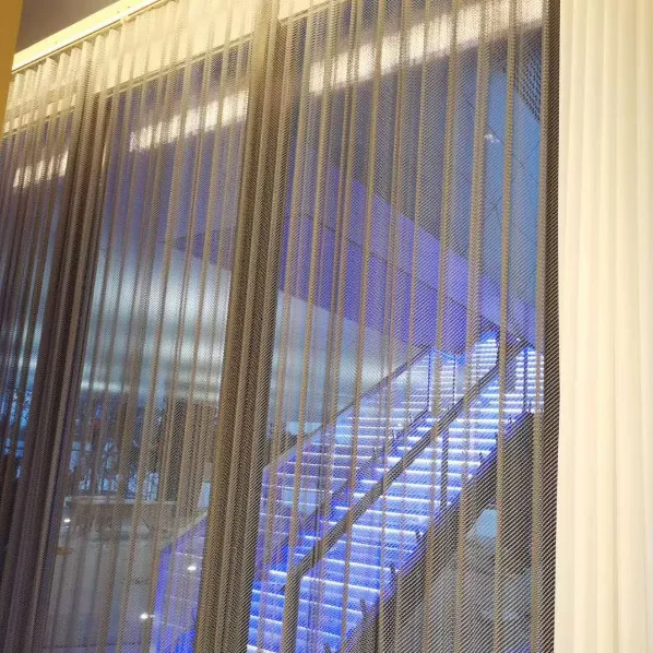 Flexible Stainless Steel Chain Mesh Curtain Wire Mesh Curtain Coil Drapery Metal Mesh Curtain for Chandelier