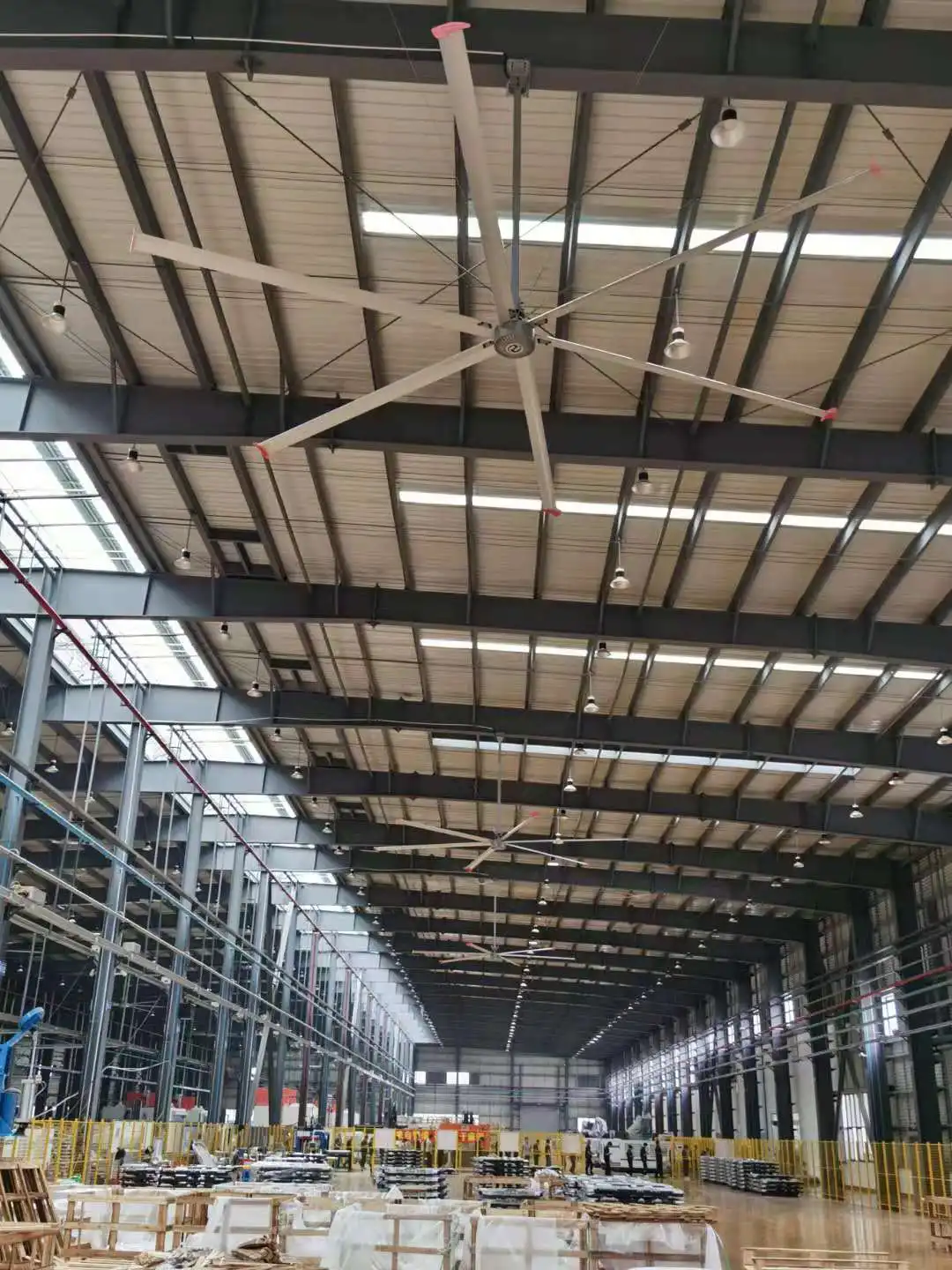 12ft 3.7M HVLS Warehouse Ventilation Fans IP66 Controlled for Efficient Cooling