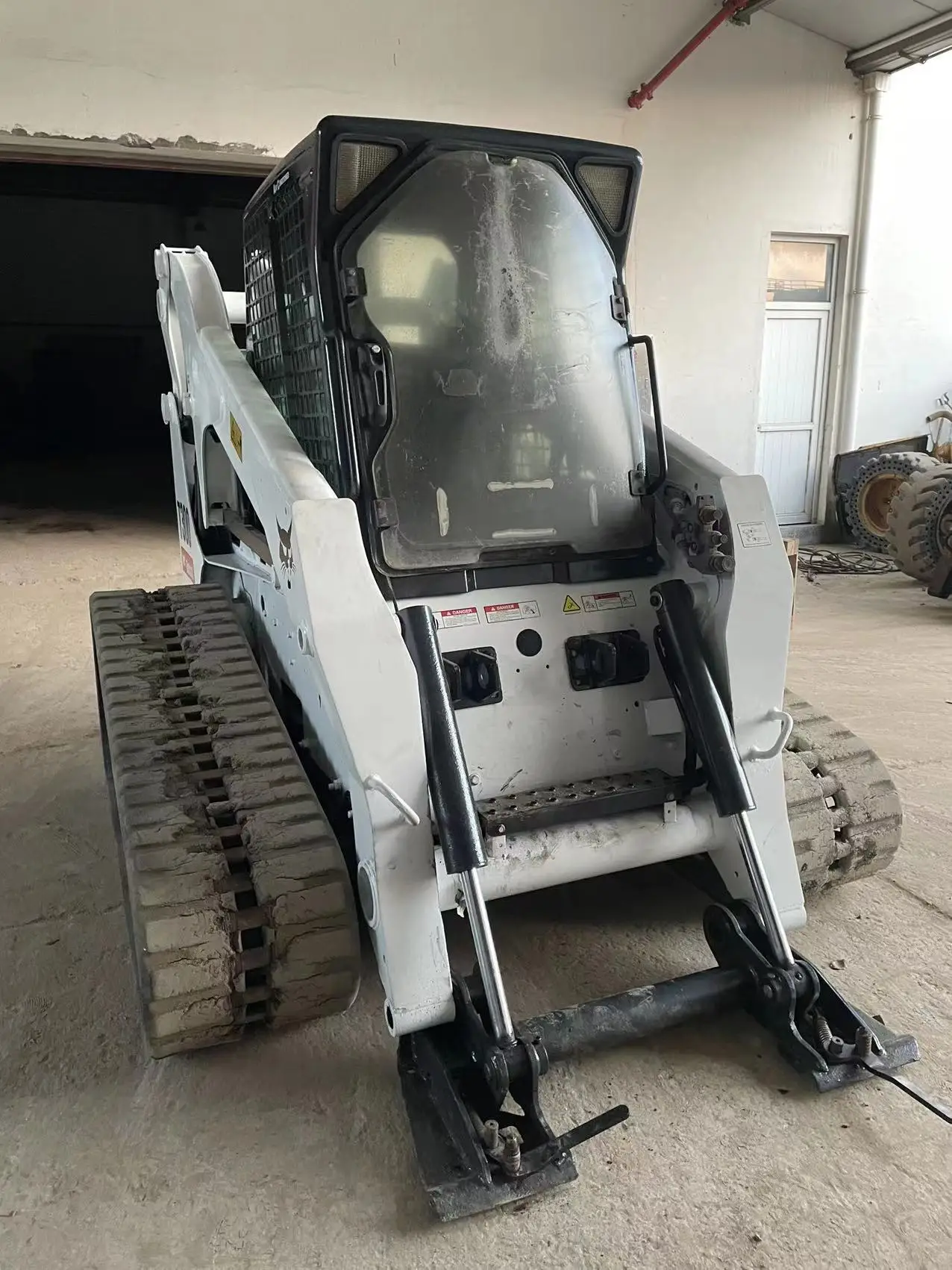 used T300 skid steer loader with  Tracks