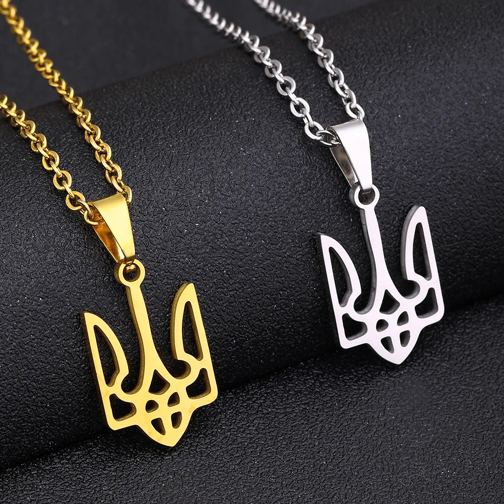 Hot-selling Ukrainian fashion pendant stainless steel necklace feminine everything geometric titanium steel clavicle chain