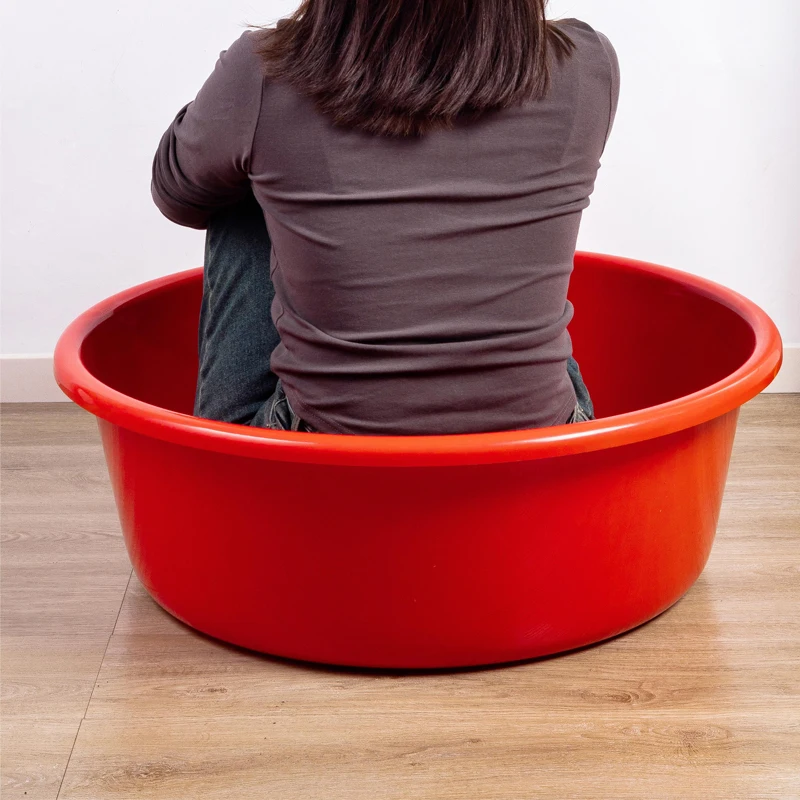 Wholesale 70l Large Capacity Durable Round Bathroom Basin for Kids Baby Bath Tub Basin for Washing Blankets and Clothes