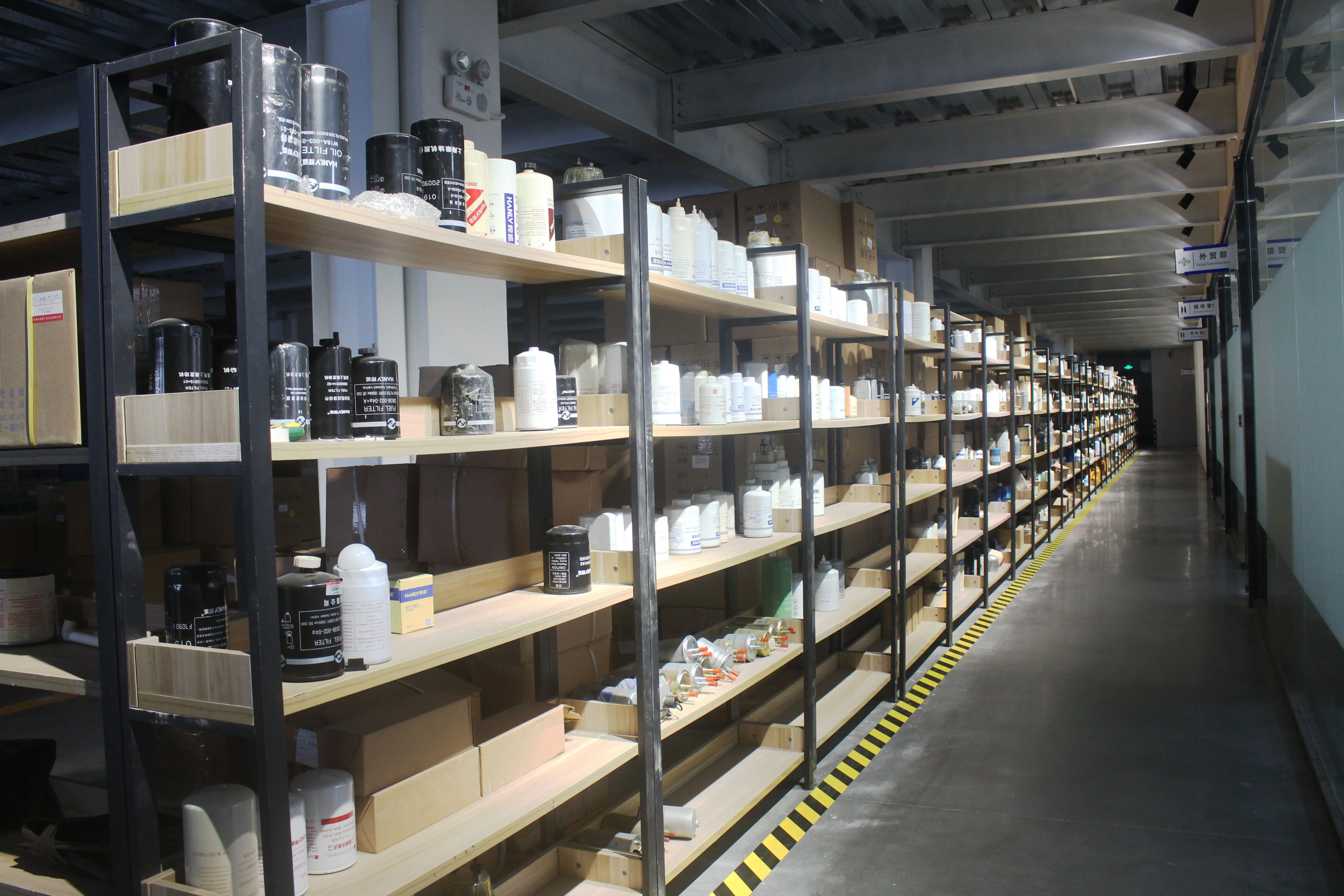 Aluminum Diesel Fuel Water Separator Filter Assembly Generator For ISUZU Truck Auto Engine Spare Parts 897916993