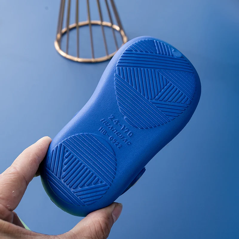 
Wholesale New Fashion Style Clogs Kids Footwear Children Cheap Comfortable Garden Clogs 