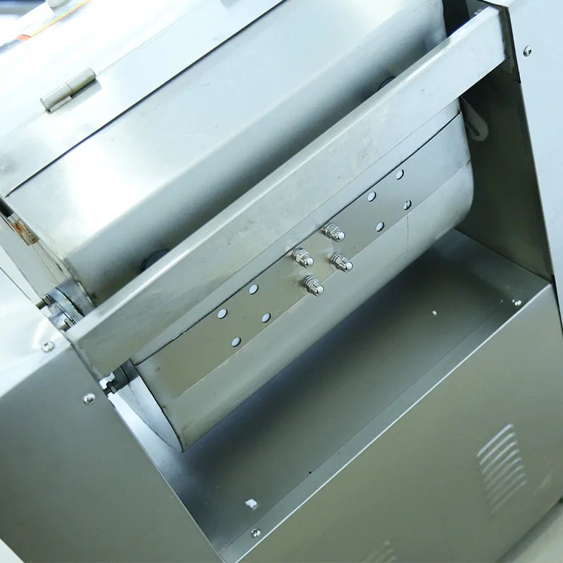 Easy to use factory price vertical dough machine high-quality commercial dough machine stainless steel mixer
