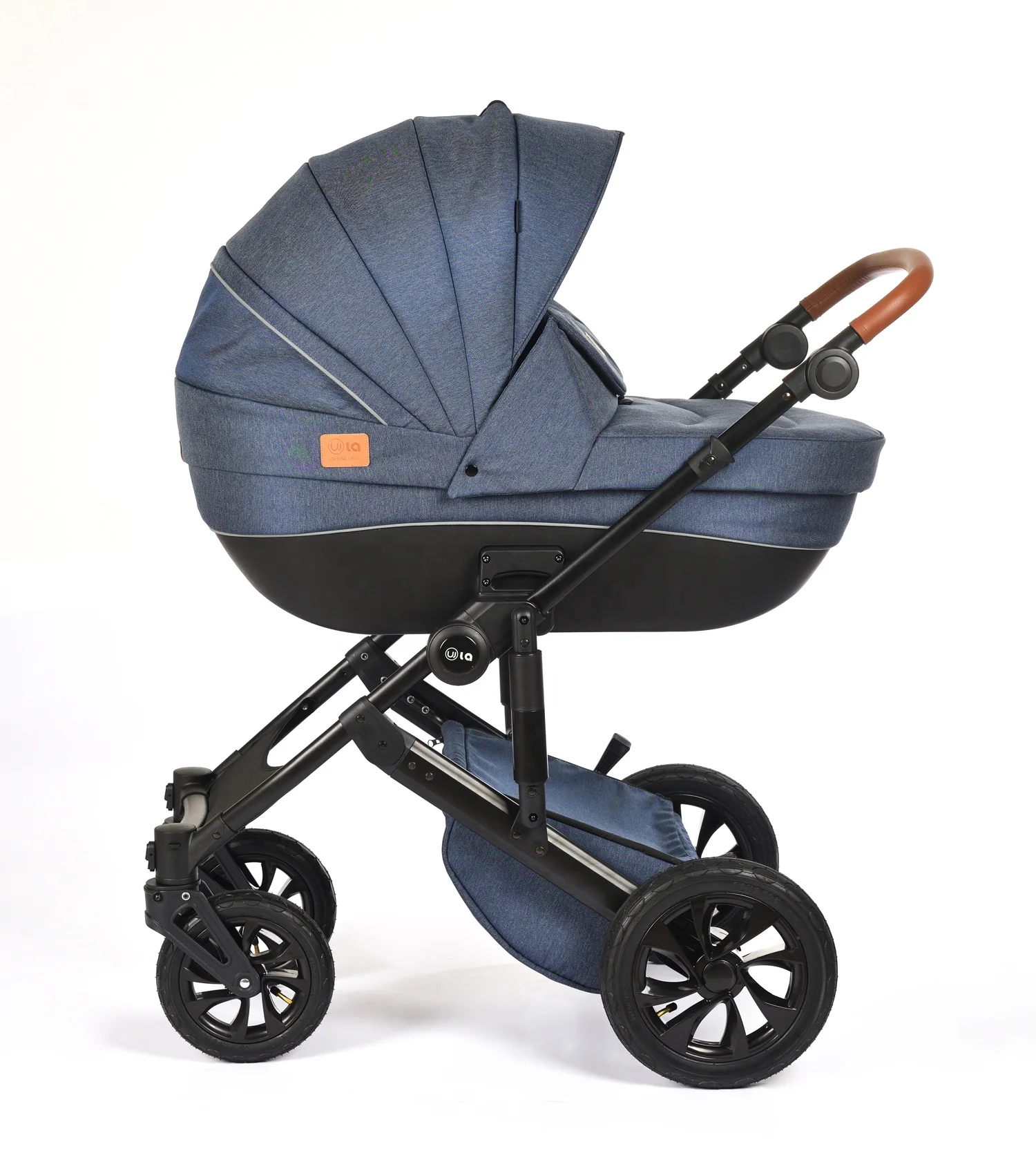 Manufacturer foldable baby carriage  inflaming retarding lightweight baby stroller Luxury travel plastic baby stroller pram