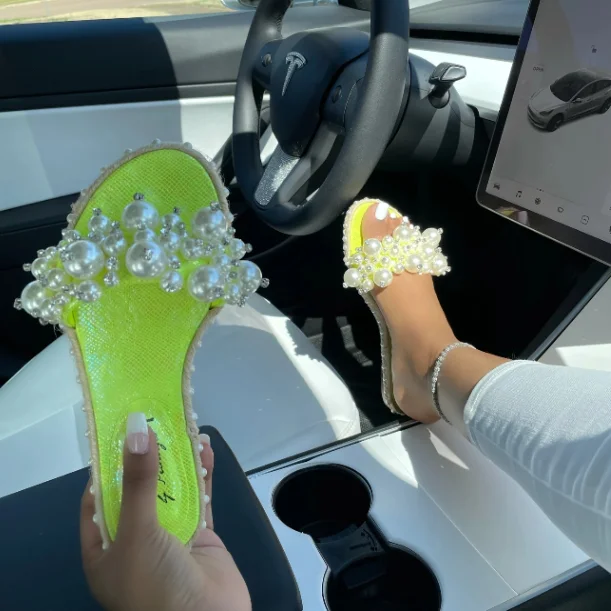 New Fashion 2021 Summer Plus Size Flat Pearl Sandals Sexy Pearl Decoration Woman Sandals