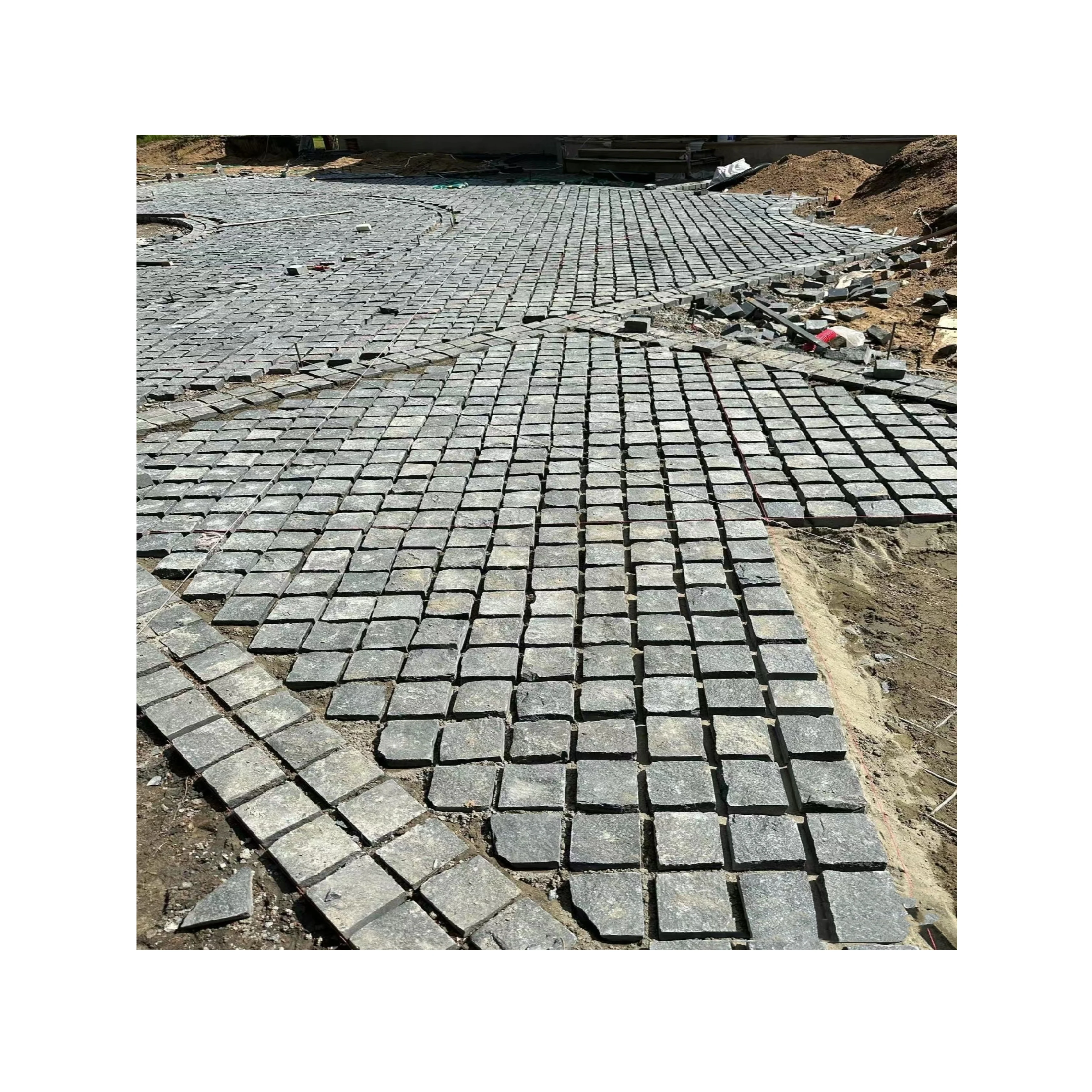 Wholesale Price Natural Granite Paving Stone Floor Tiles For Garden Courtyard Parking Park Square