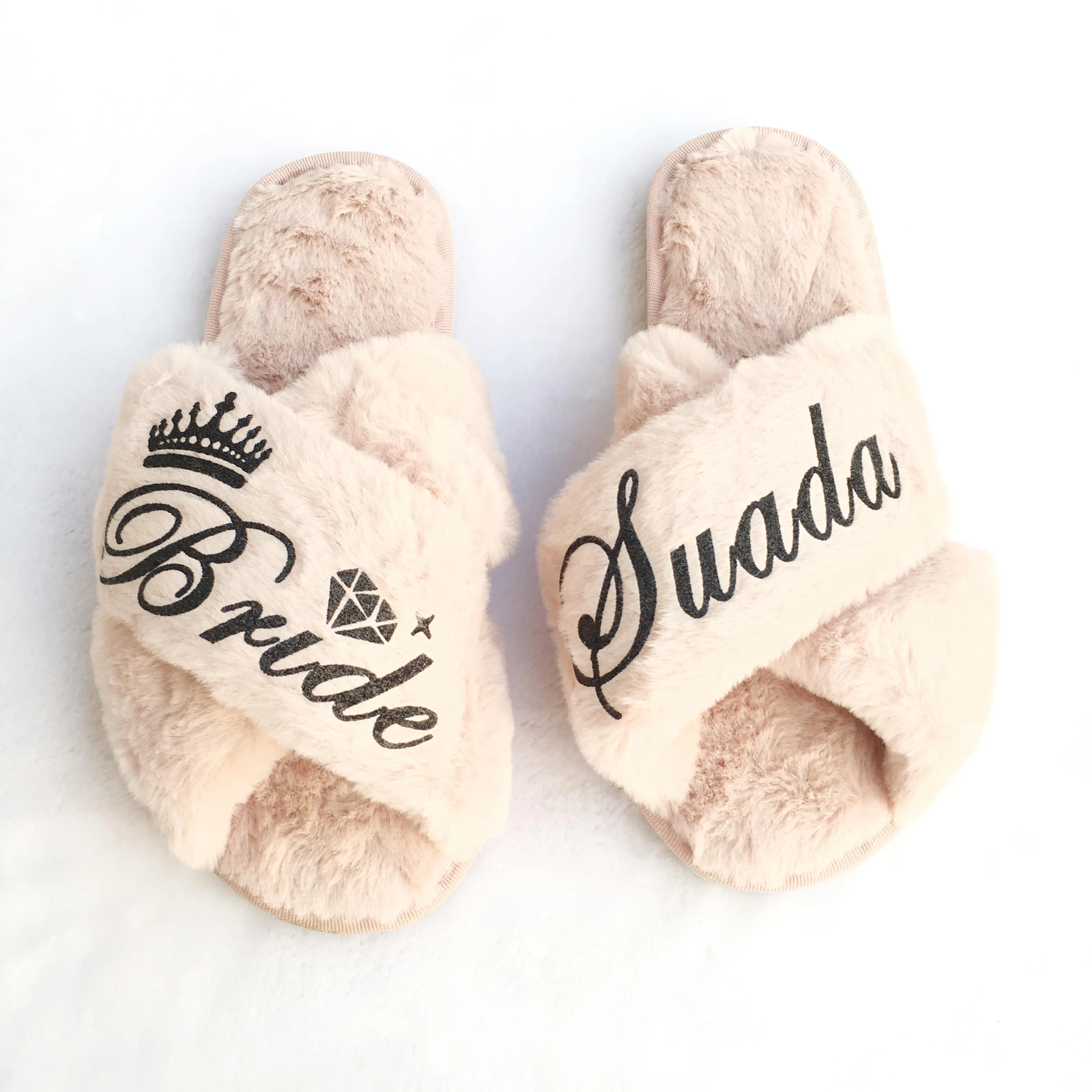 Новое поступление 2021, мягкие плюшевые теплые тапочки для невесты, девичника, товары для вечеринки, подарок на день рождения, подружки невесты, свадебные тапочки для невесты