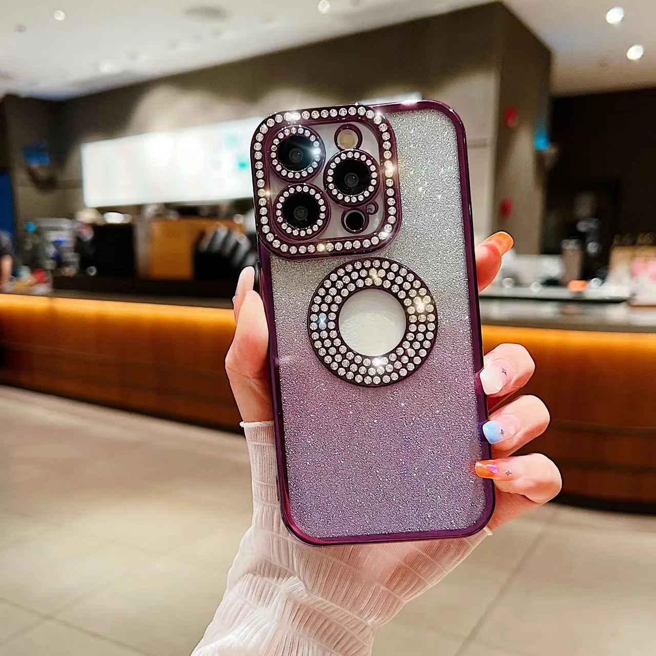 Чехол для телефона iPhone 16 Pro Max с блестящими бриллиантами покрытием из мягкого ТПУ отверстием логотипа защитный чехол объектива камеры