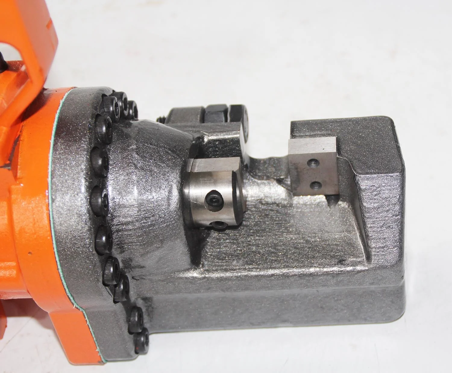 Portable Hydraulic Metal Cutting Tools