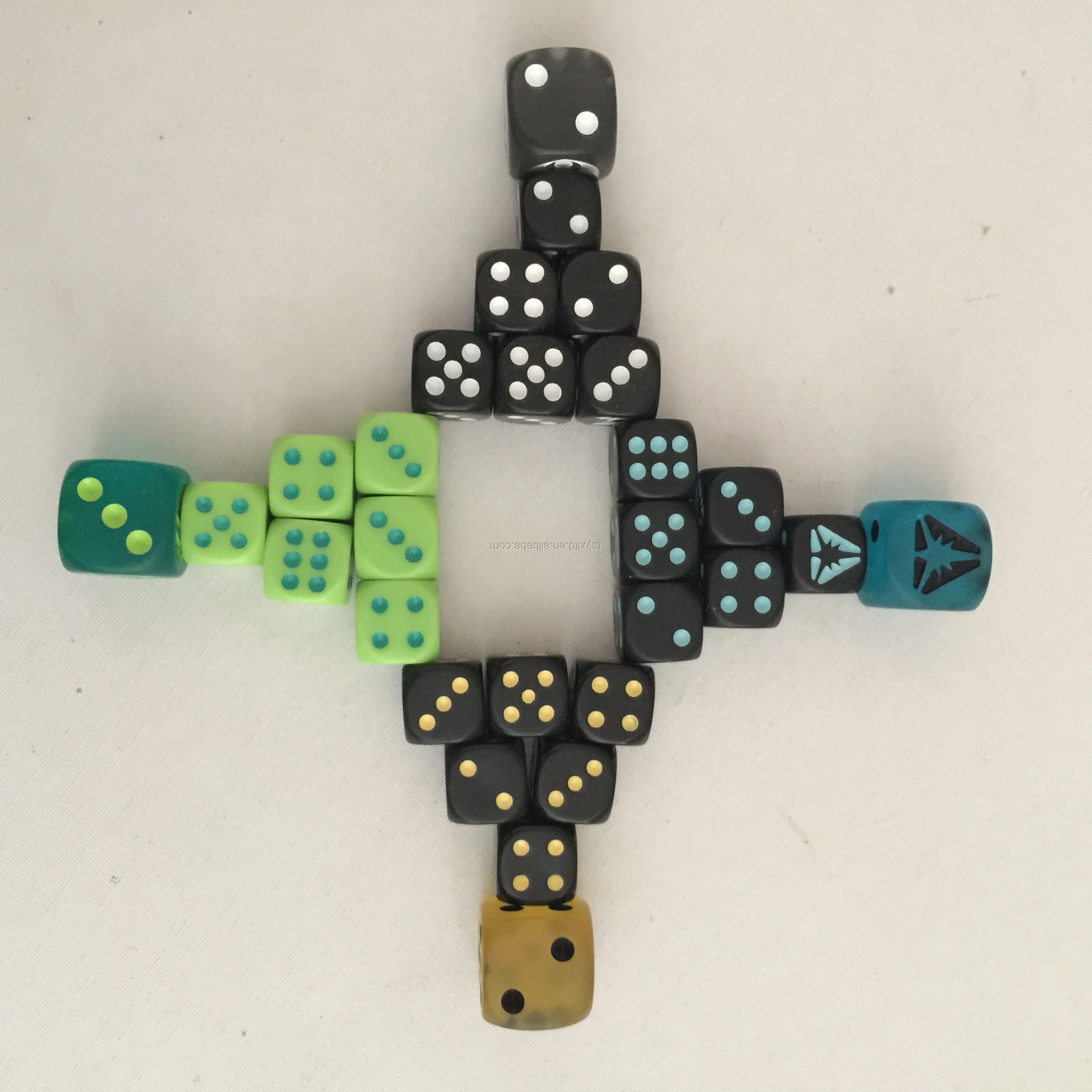 7 Pcs Rpg Game Dice Set plastic glow in dark game casino dice d4 d6 d8 d10 d12 d20 rpg polyhedral dice set