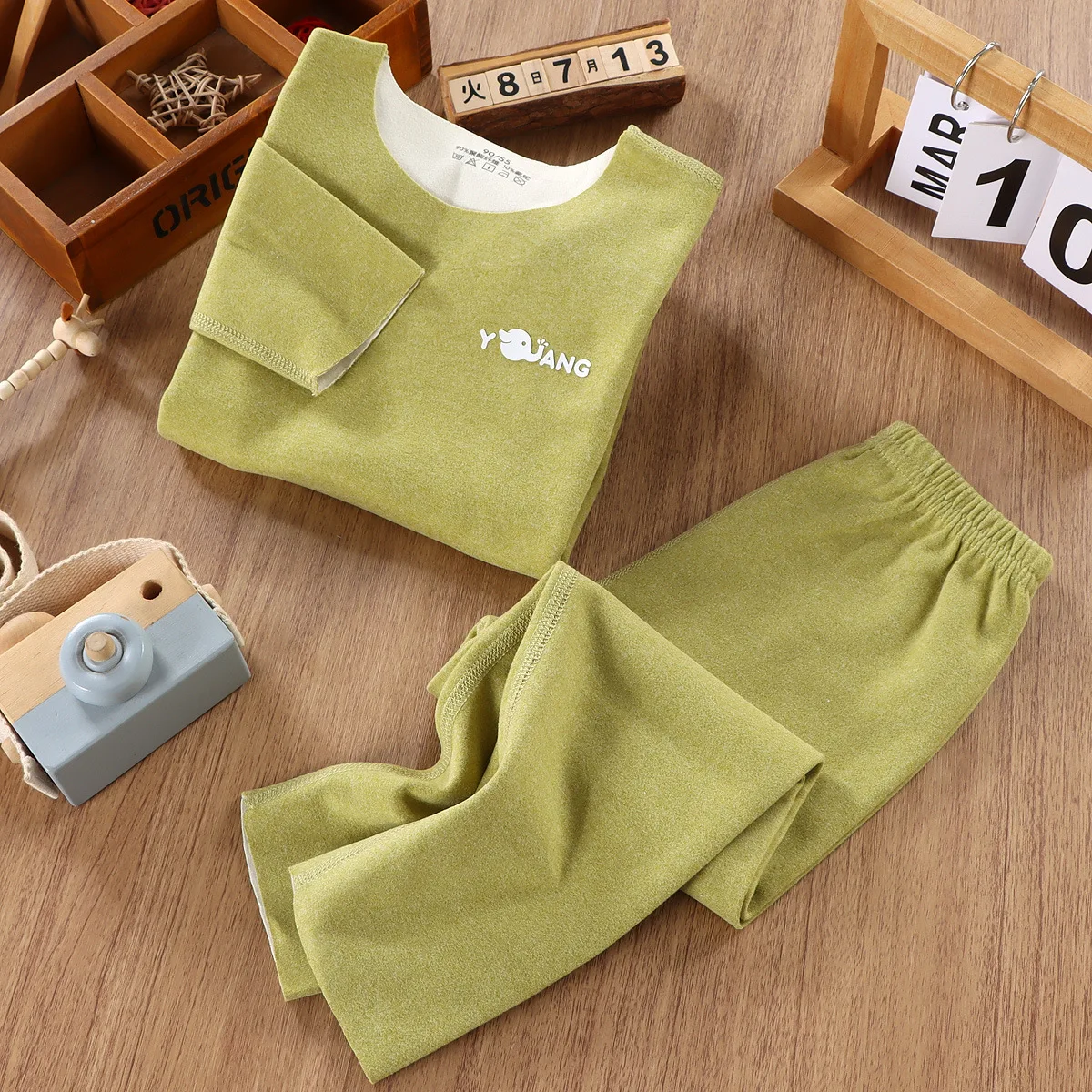 Wholesale Children Thermal Underwear Sets Dralon Thermal Underwear for Boys Girls Long Sleeves Pajama Kids