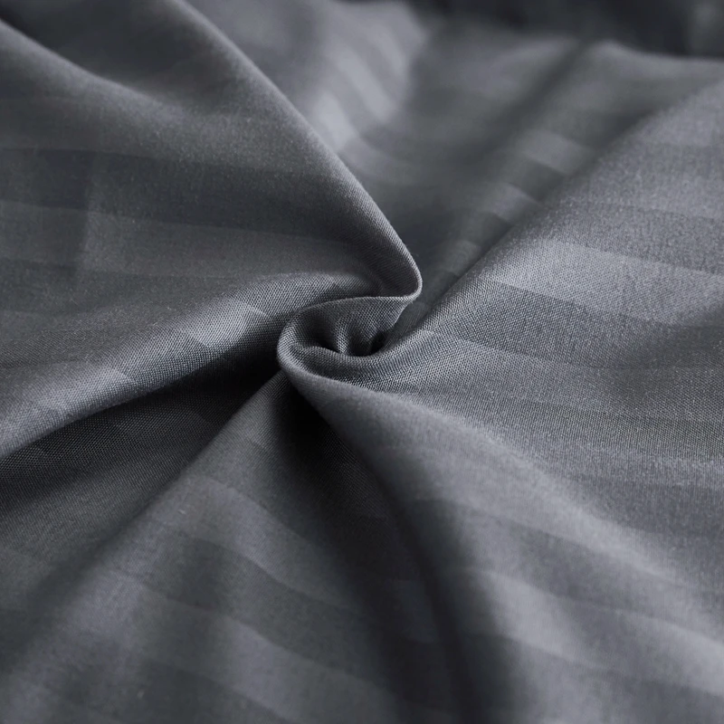 Wholesale Price Cheap Quilt Chemical Fiber Quilt All Season Handmade 100% Polyester Adult Thickened Skin-friendly Filling Gray