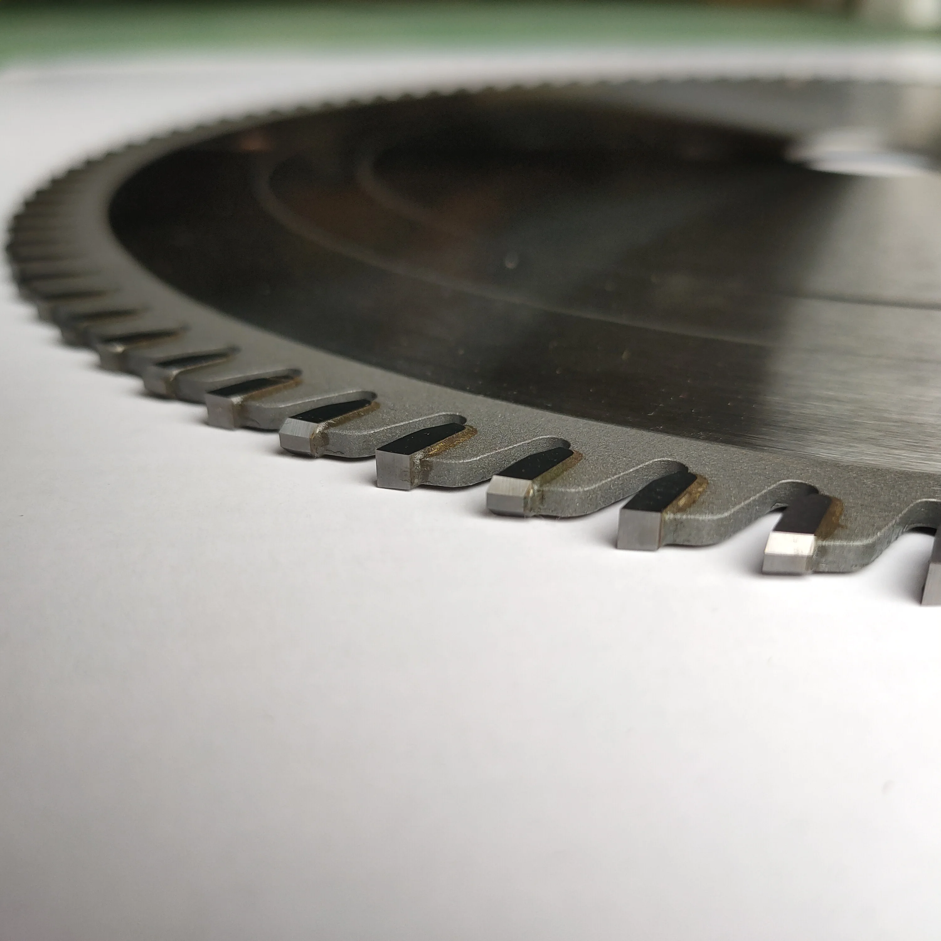 
Tungsten Carbide Tipped 12 inch Wood Cutting Circular Saw Blade For Laminated MDF Chipboard Woodworking machinery parts 