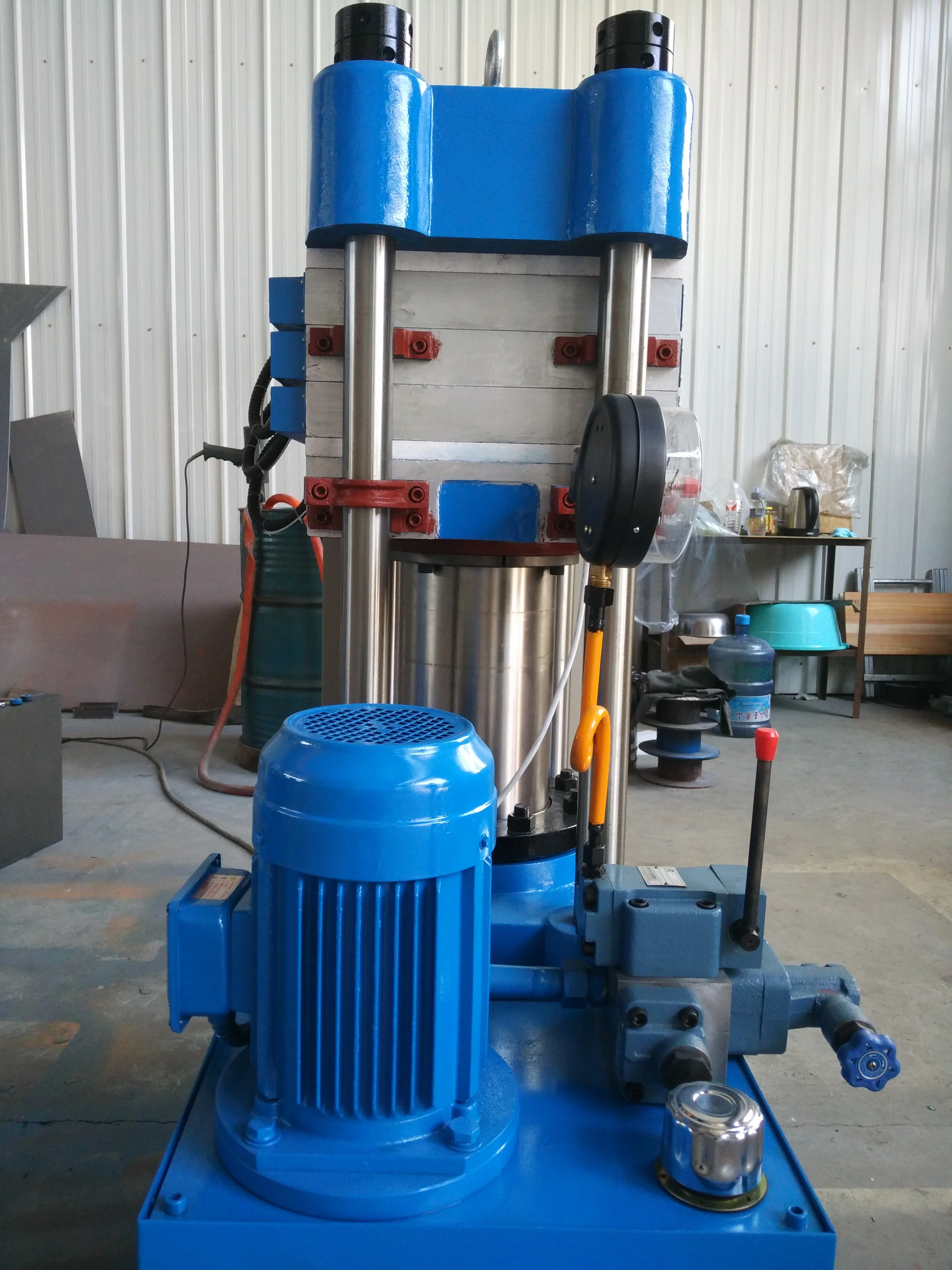 100Ton 600*600mm Rubber Dumbbell vulcanizing press machine