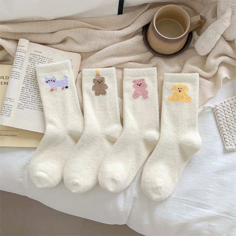 2025 Thick Warm Fluffy Socks Cute Animal Cartoon Cat Bear Jacquard Plush Fuzzy Winter Indoor Sleeping Sofa Floor Slipper Socks