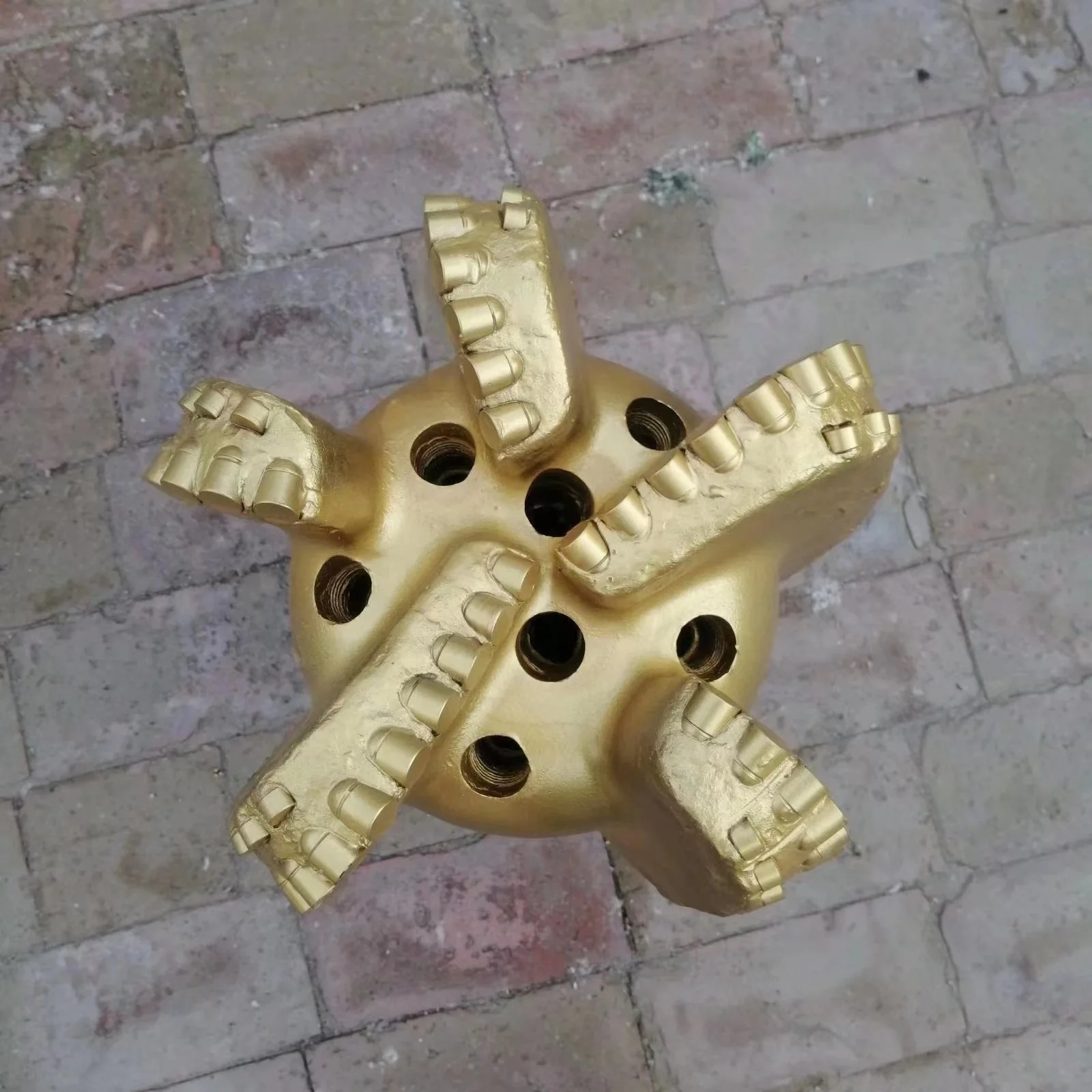 Популярные нефтяные сверла, Алмазный сердечник, буровое долото для бурения скважин, матричный корпус, буровое долото с кнопкой PDC